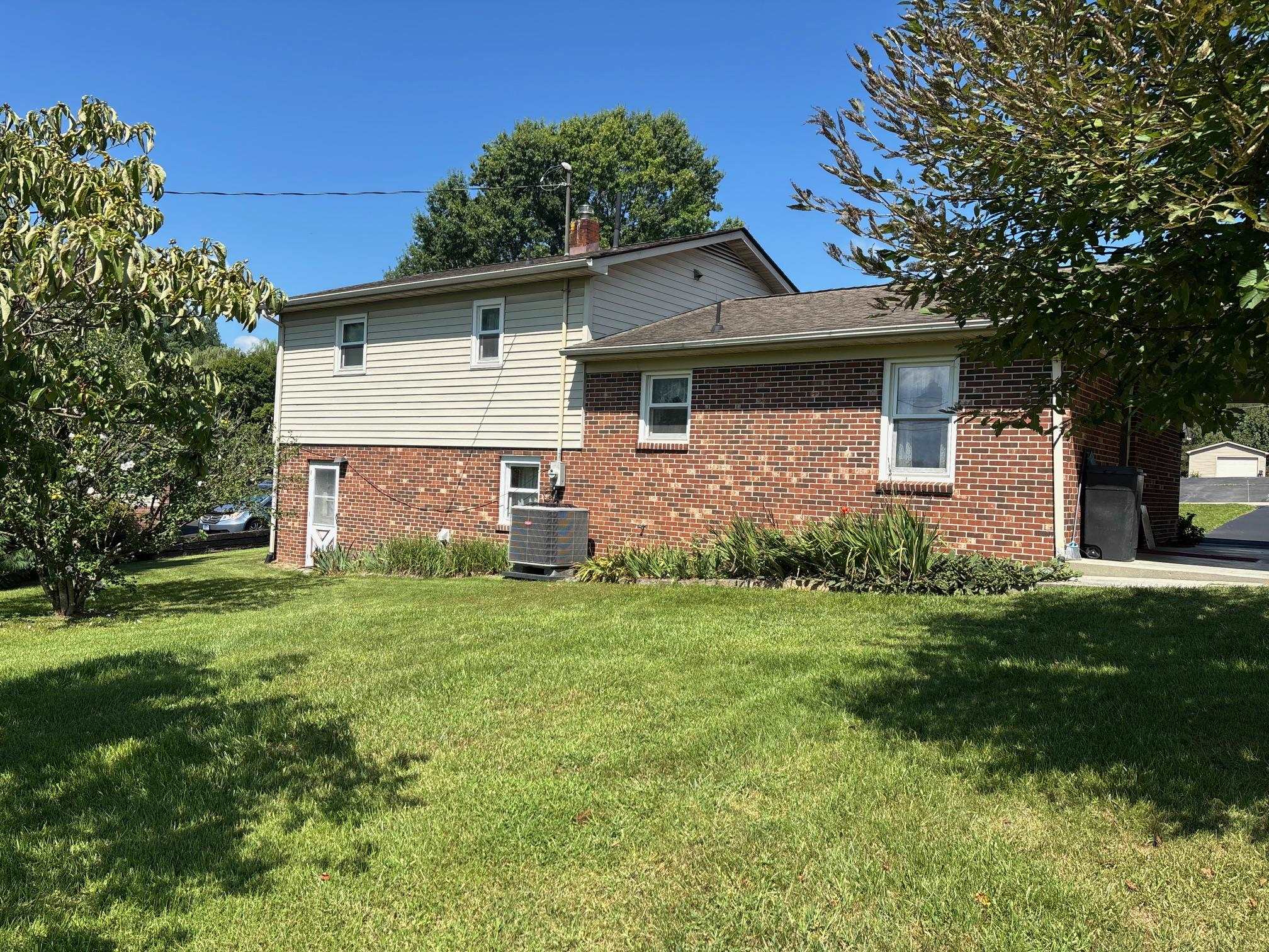 5121 Southern Drive Dublin VA 24084
