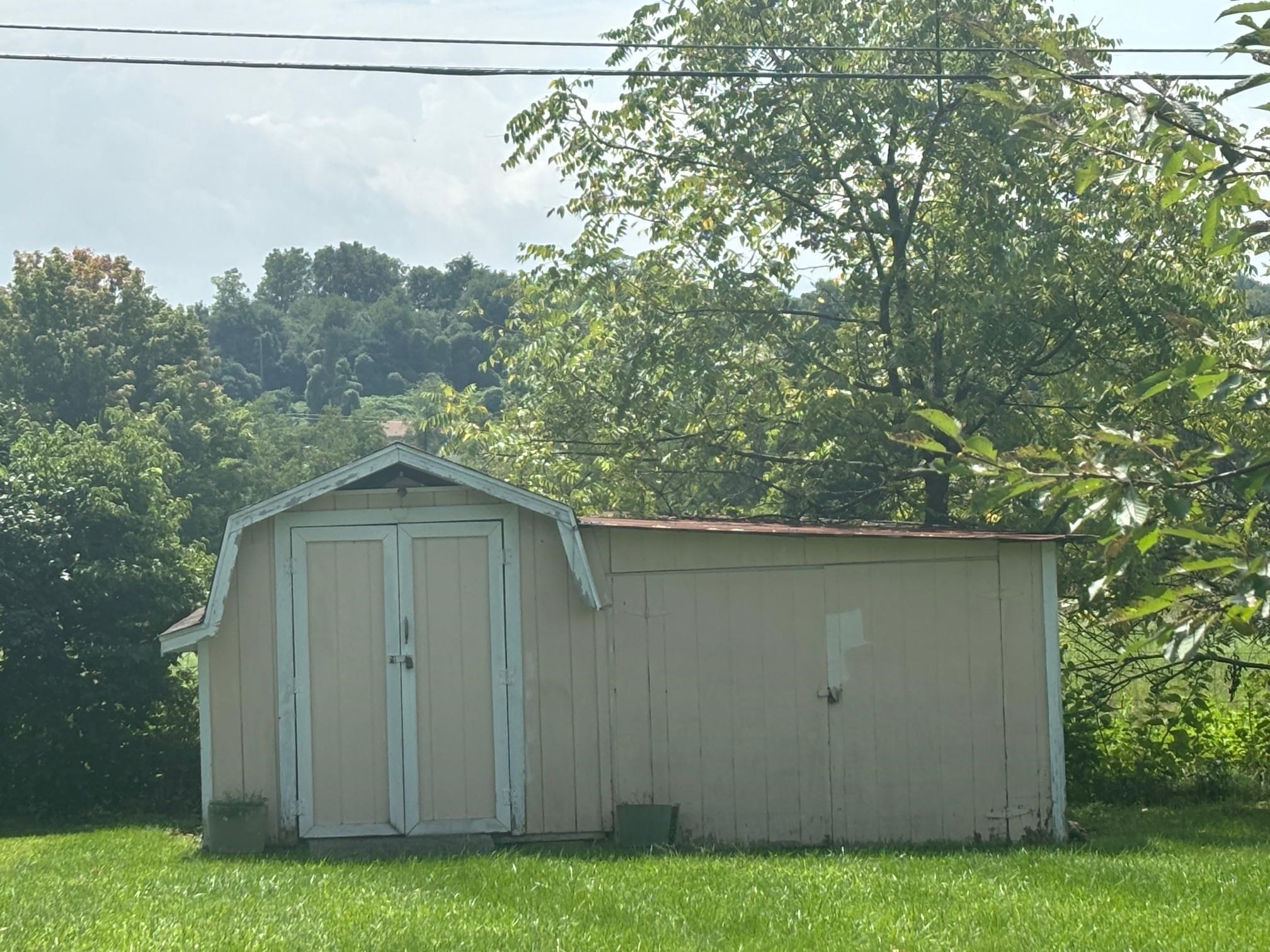 5121 Southern Drive Dublin VA 24084