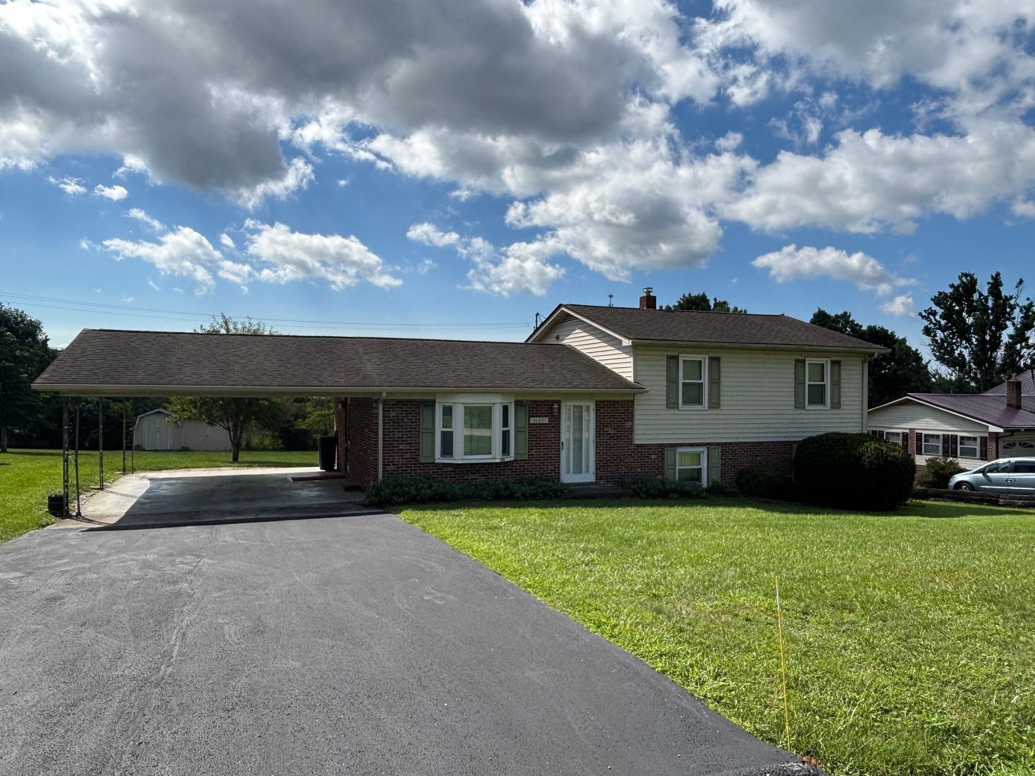 5121 Southern Drive Dublin VA 24084