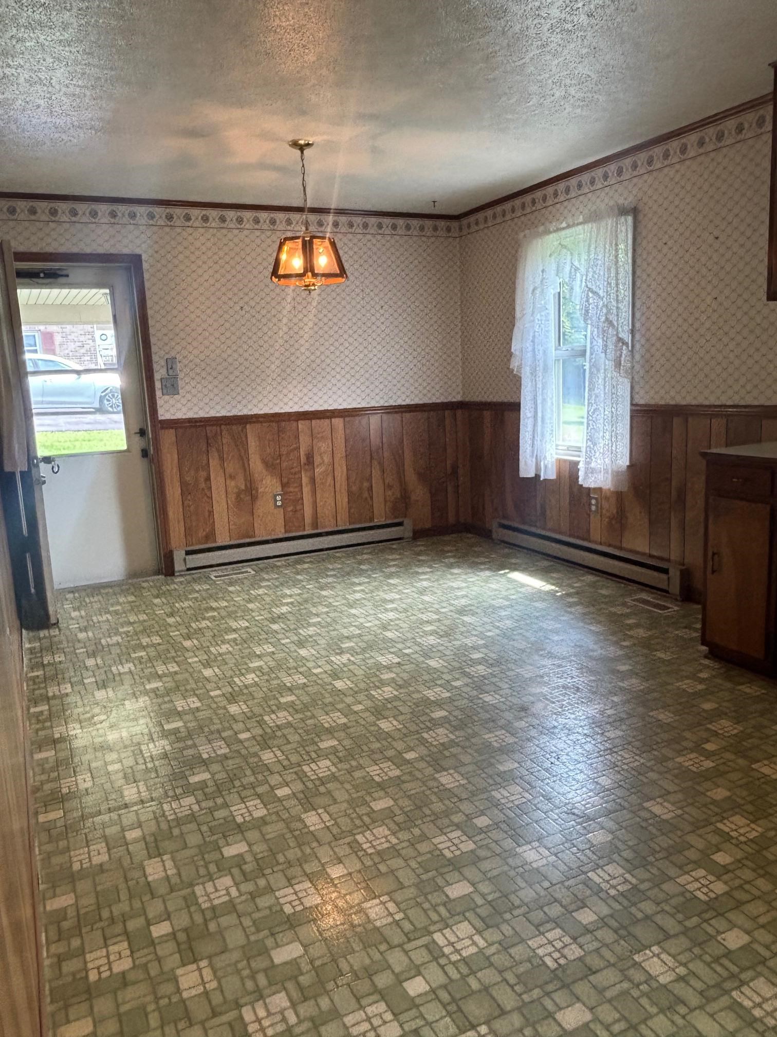 5121 Southern Drive Dublin VA 24084