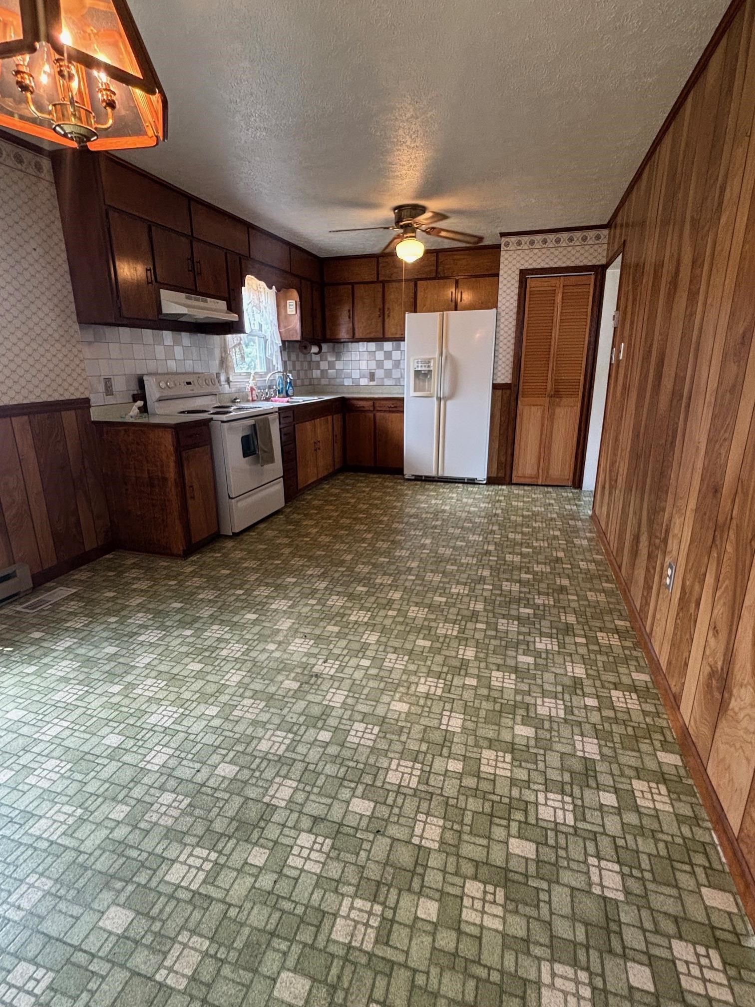 5121 Southern Drive Dublin VA 24084