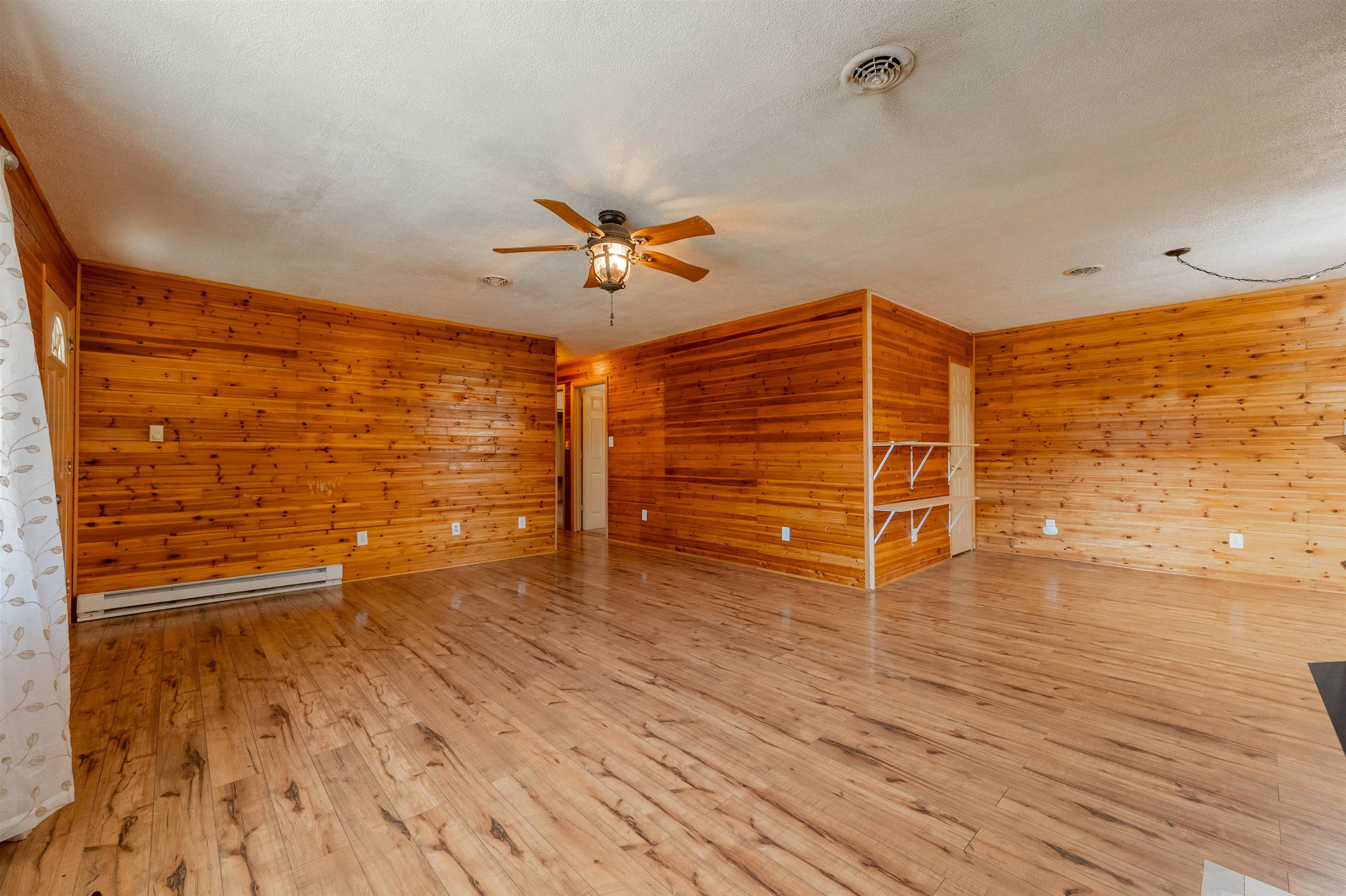 906 Cinnamon Run Wytheville VA 24382