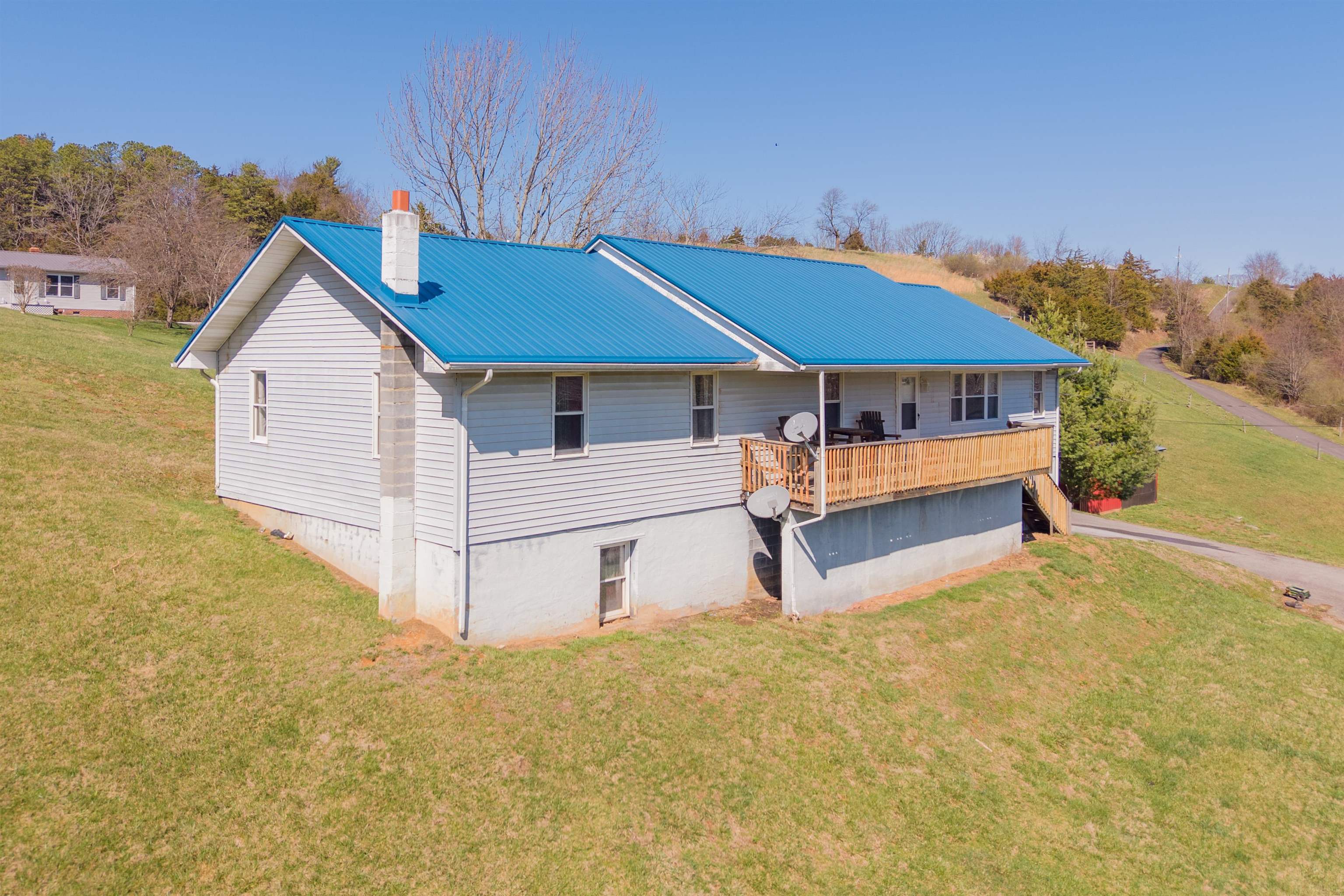 906 Cinnamon Run Wytheville VA 24382