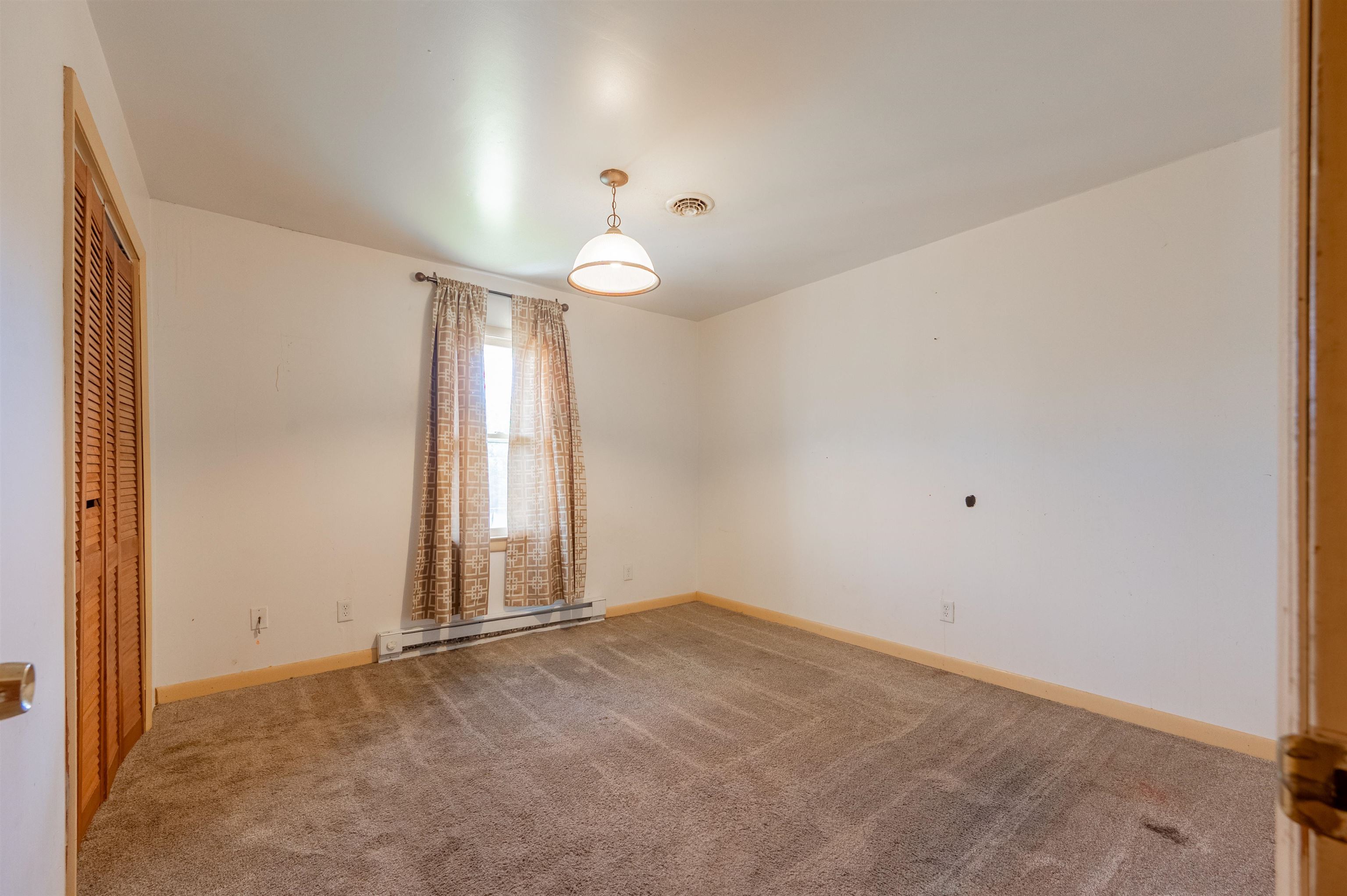906 Cinnamon Run Wytheville VA 24382