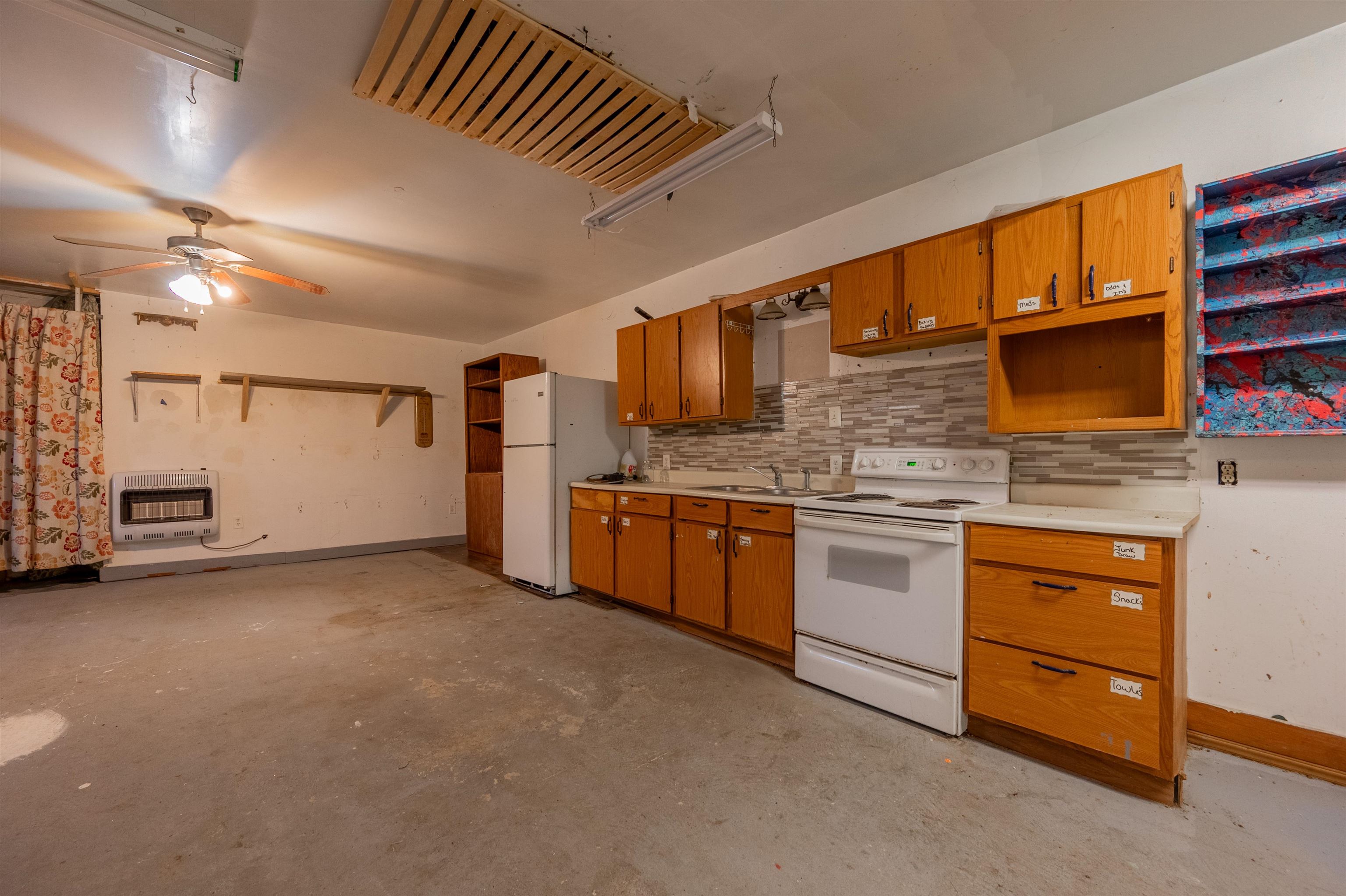 906 Cinnamon Run Wytheville VA 24382