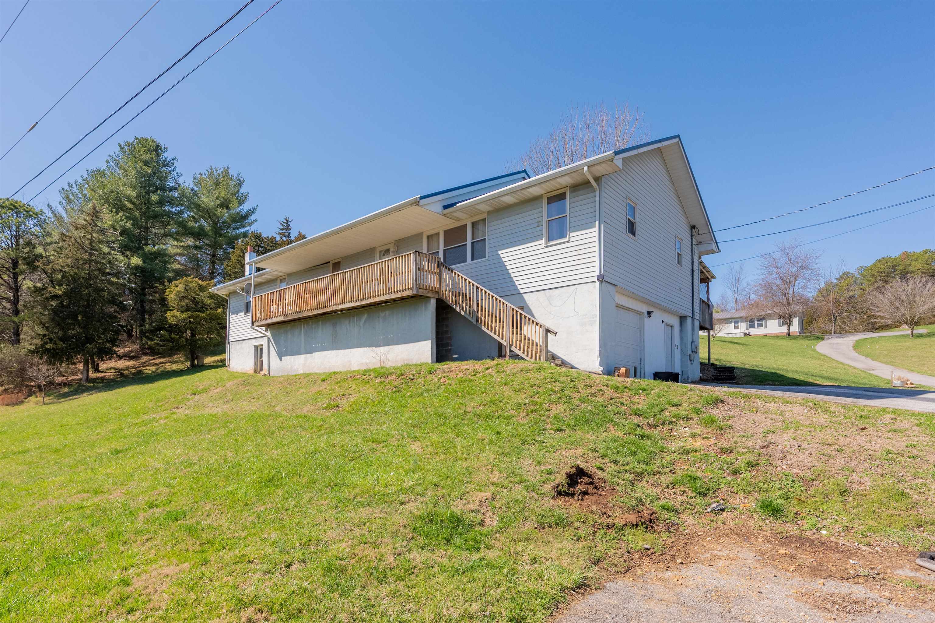 906 Cinnamon Run Wytheville VA 24382