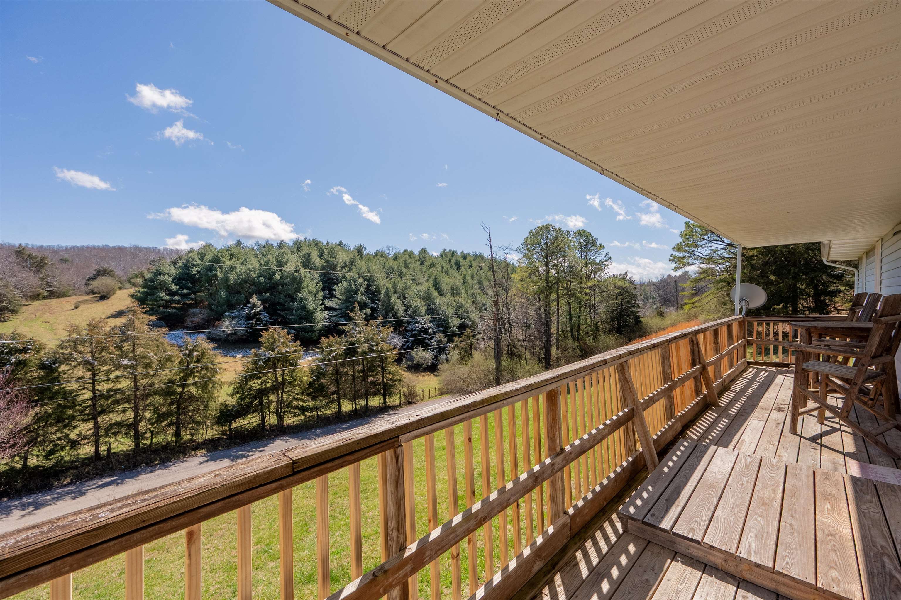 906 Cinnamon Run Wytheville VA 24382