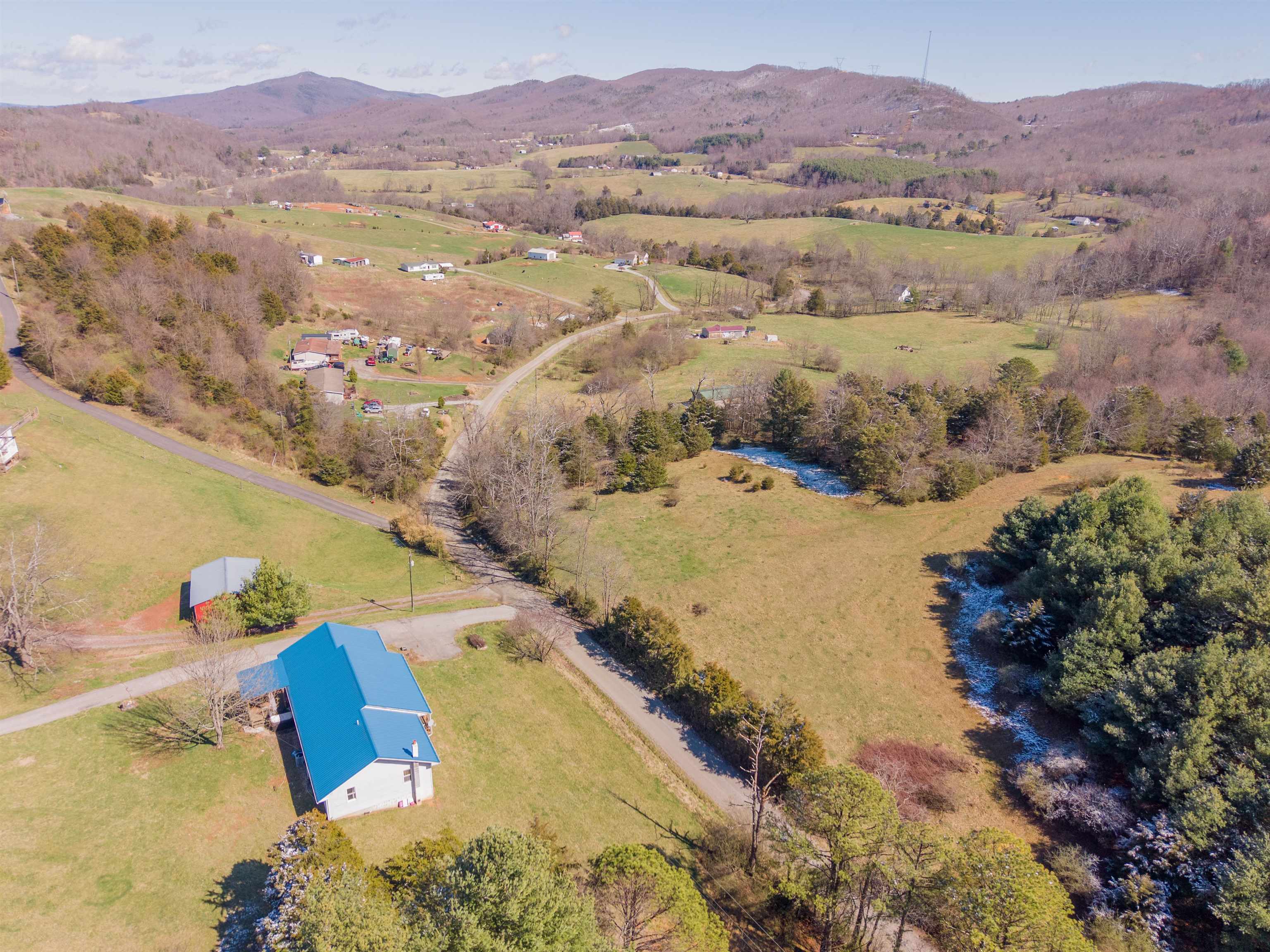 906 Cinnamon Run Wytheville VA 24382