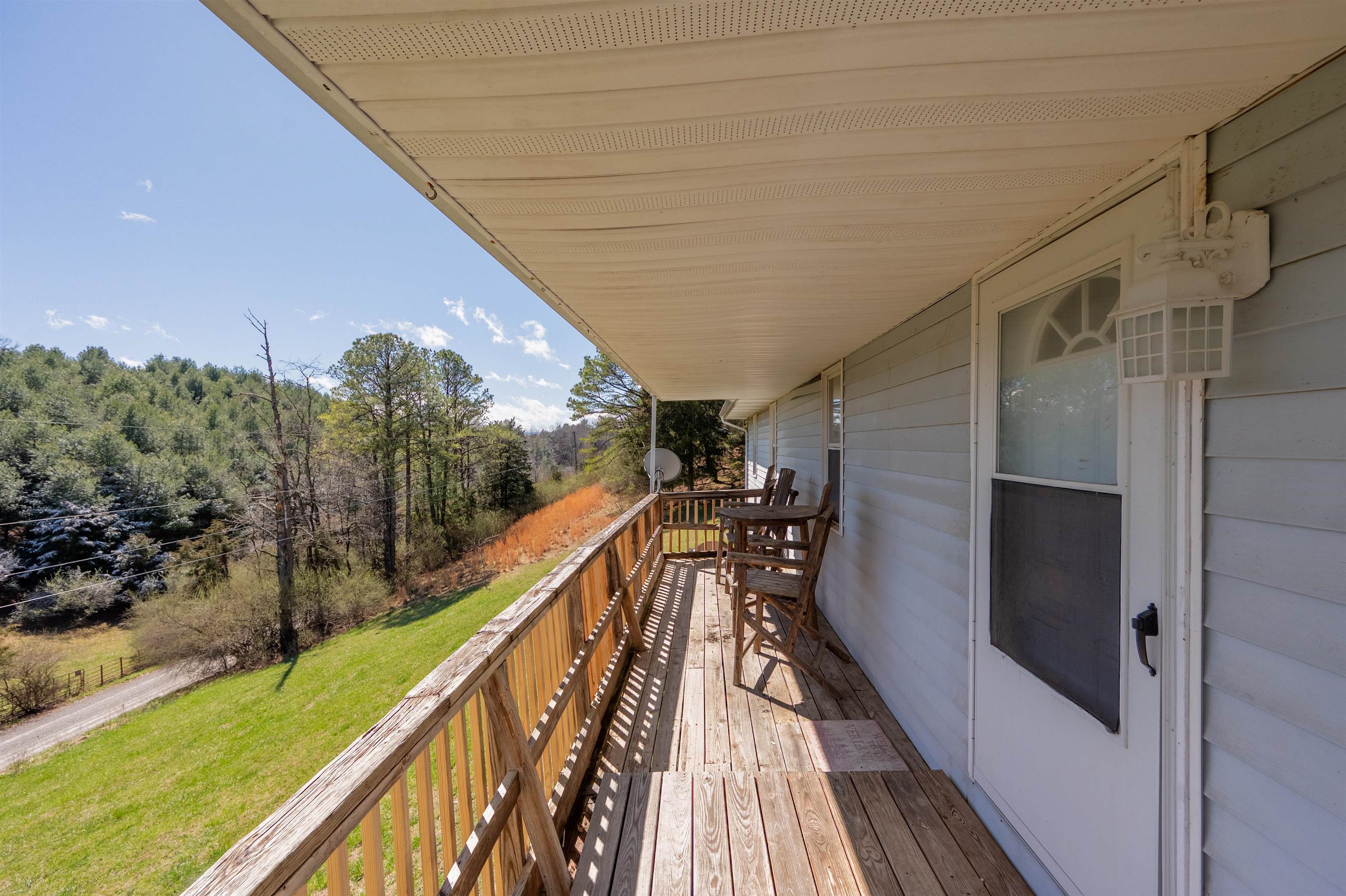 906 Cinnamon Run Wytheville VA 24382