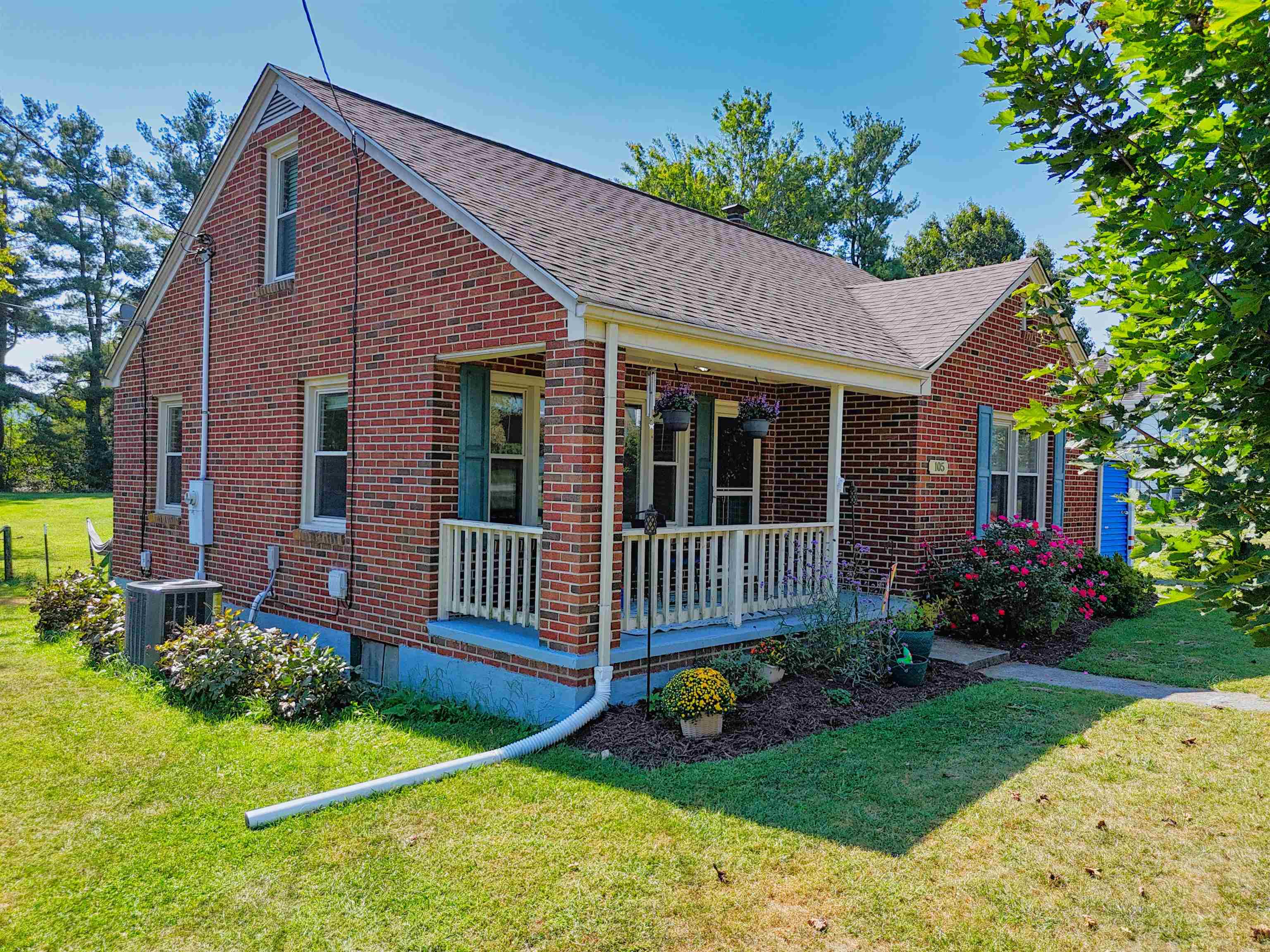 105 Ellett Drive SE Christiansburg VA 24073