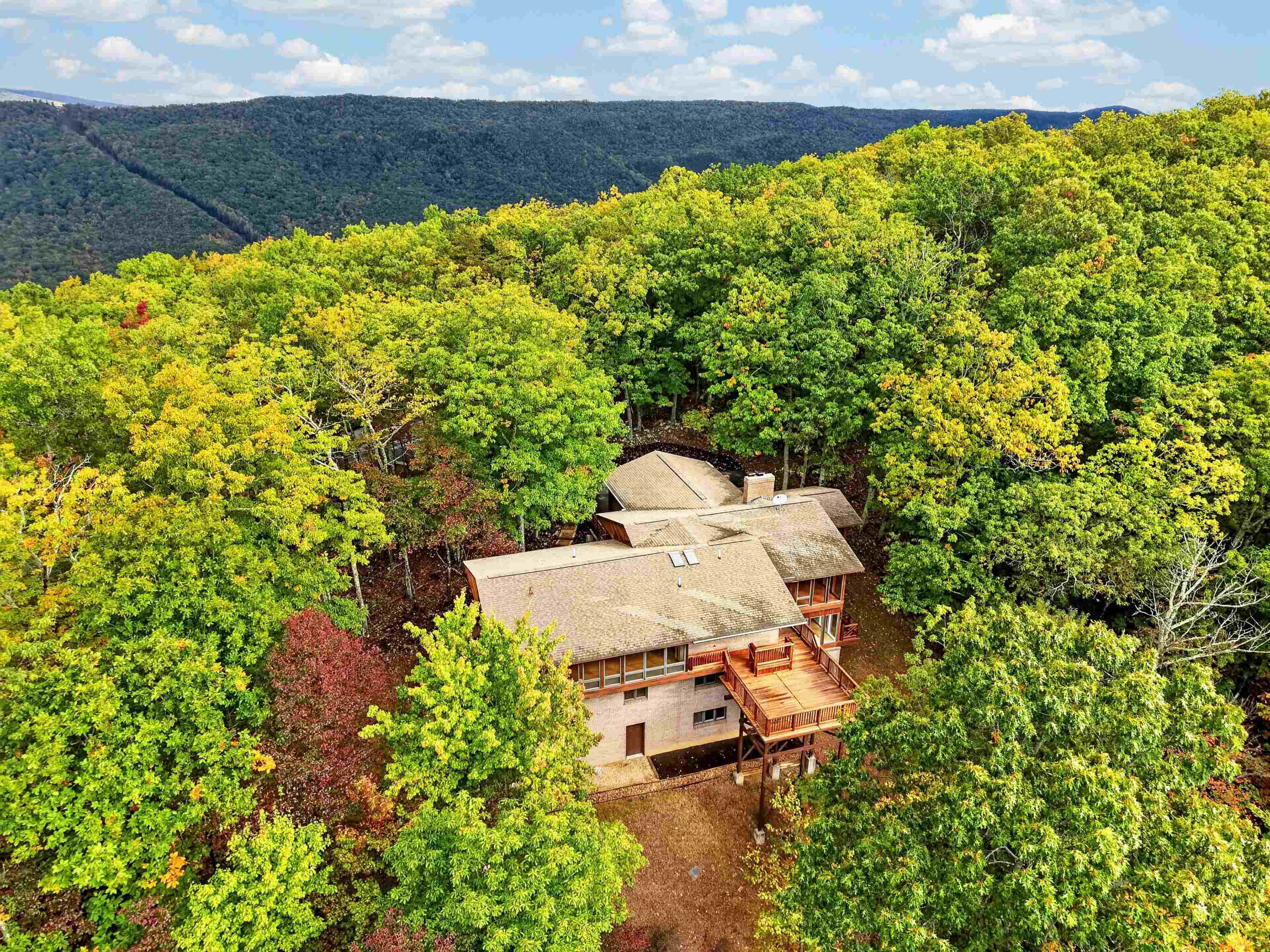 1723 Jefferson Forest Lane Blacksburg VA 24060