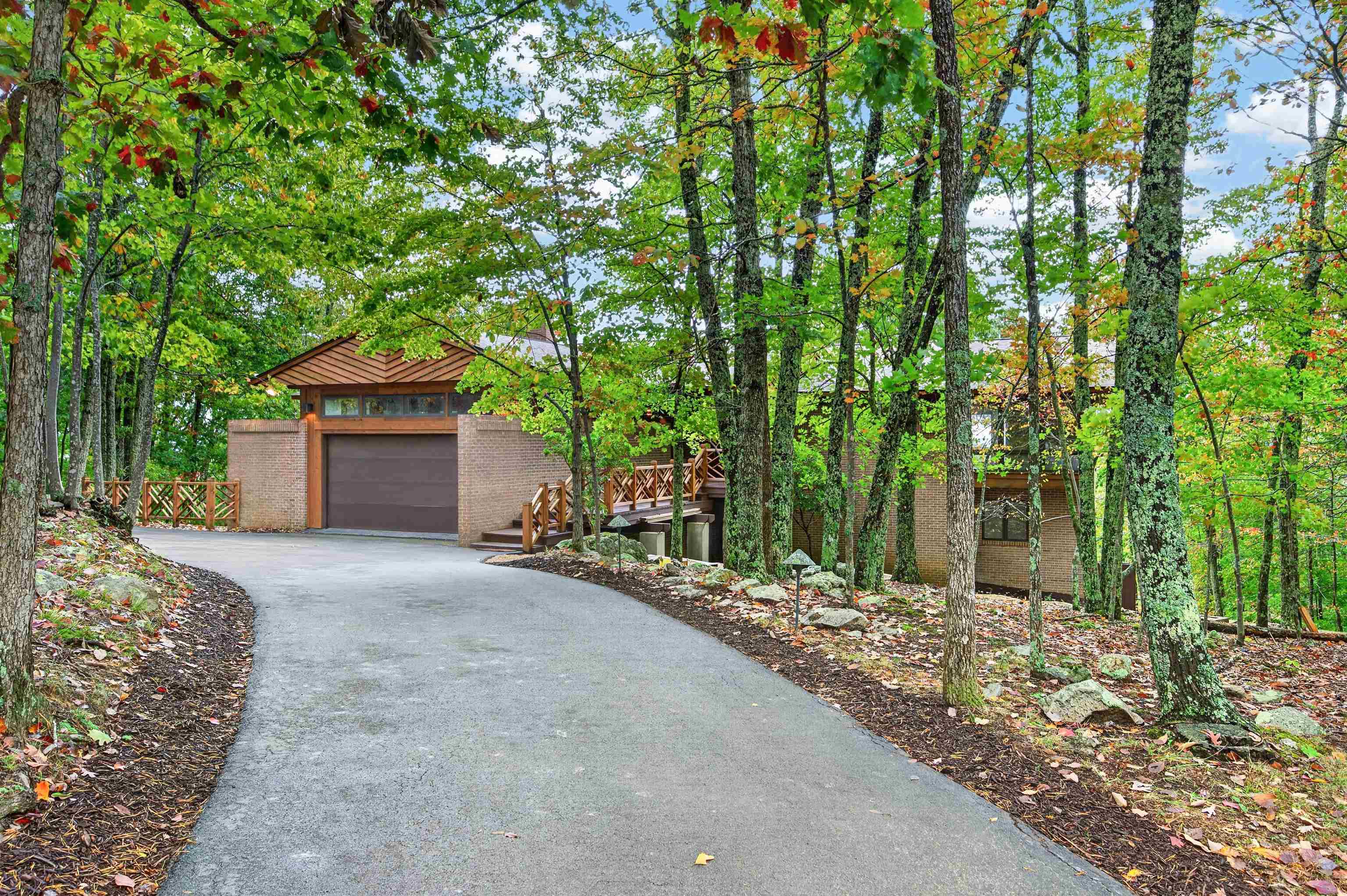 1723 Jefferson Forest Lane Blacksburg VA 24060