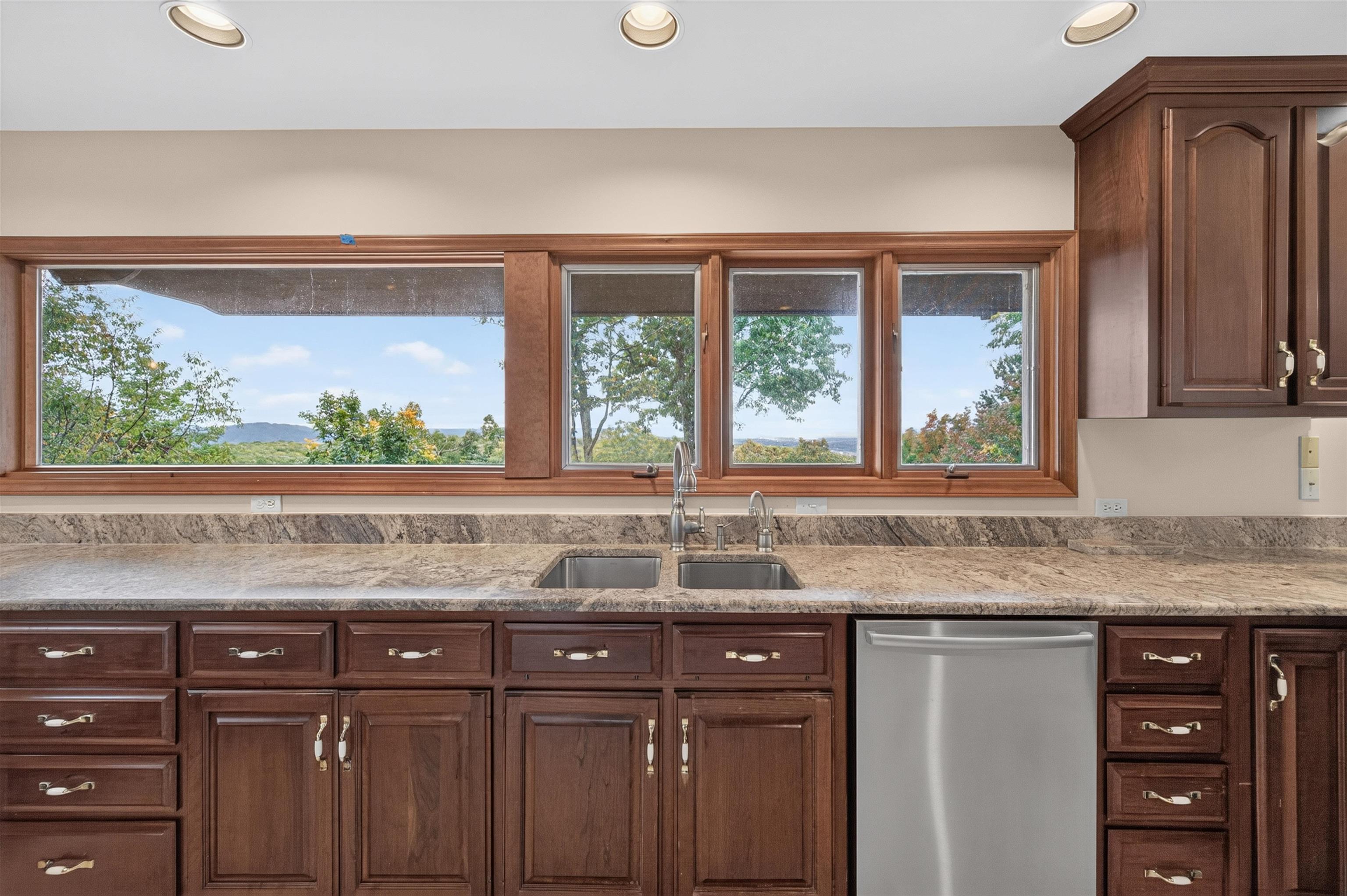 1723 Jefferson Forest Lane Blacksburg VA 24060