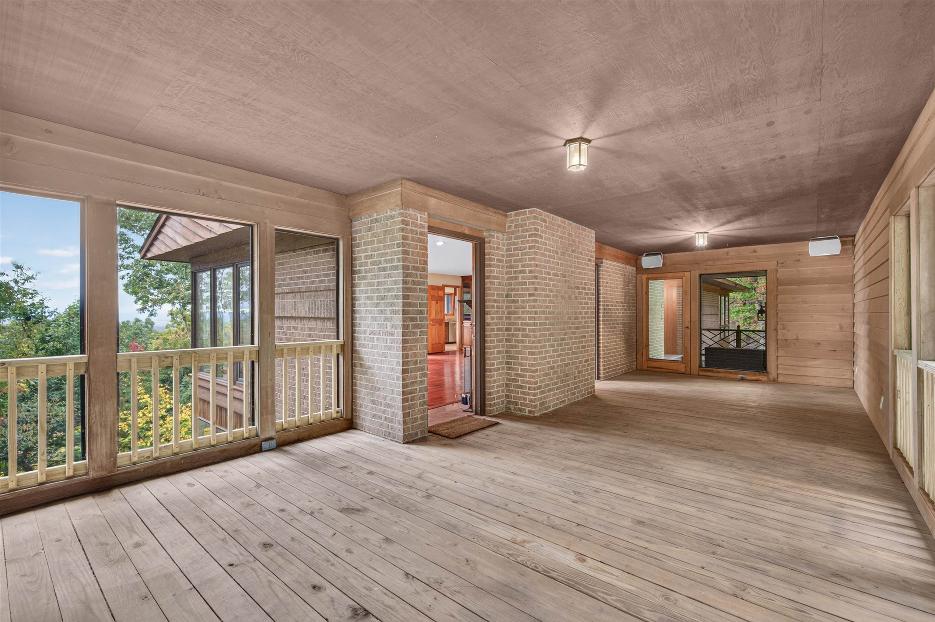 1723 Jefferson Forest Lane Blacksburg VA 24060