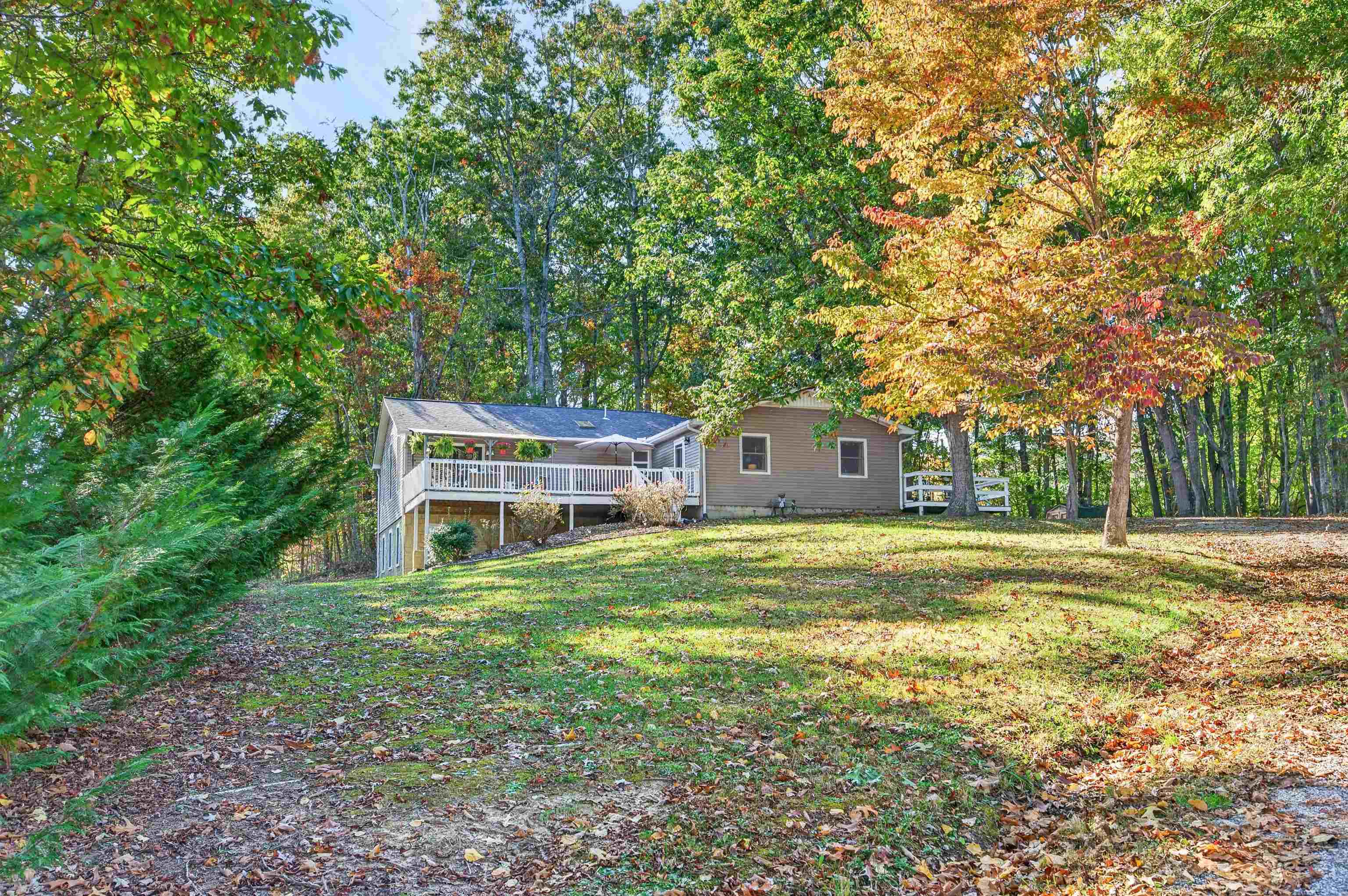 130 Shadow Lane Max Meadows VA 24360