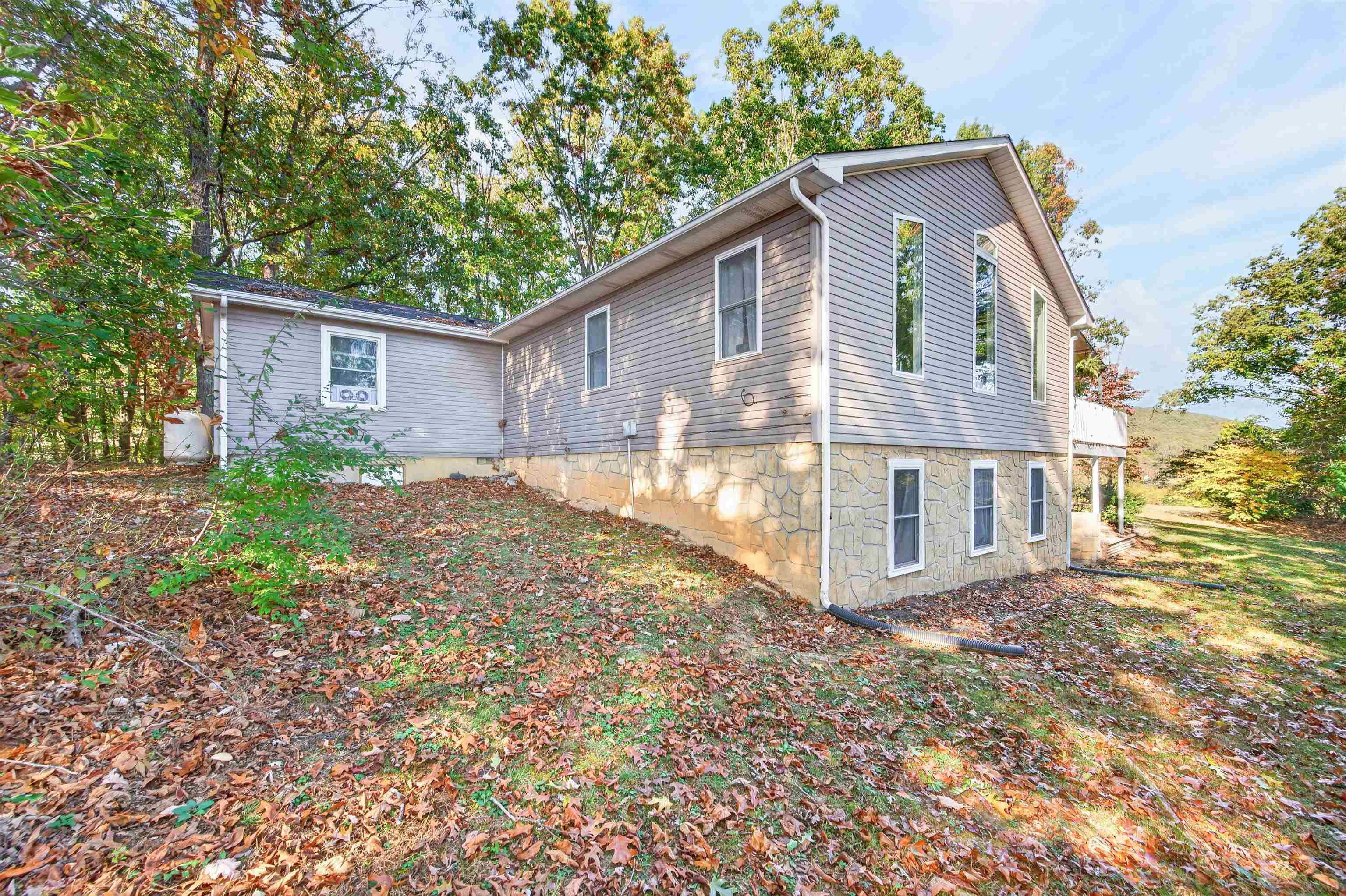 130 Shadow Lane Max Meadows VA 24360