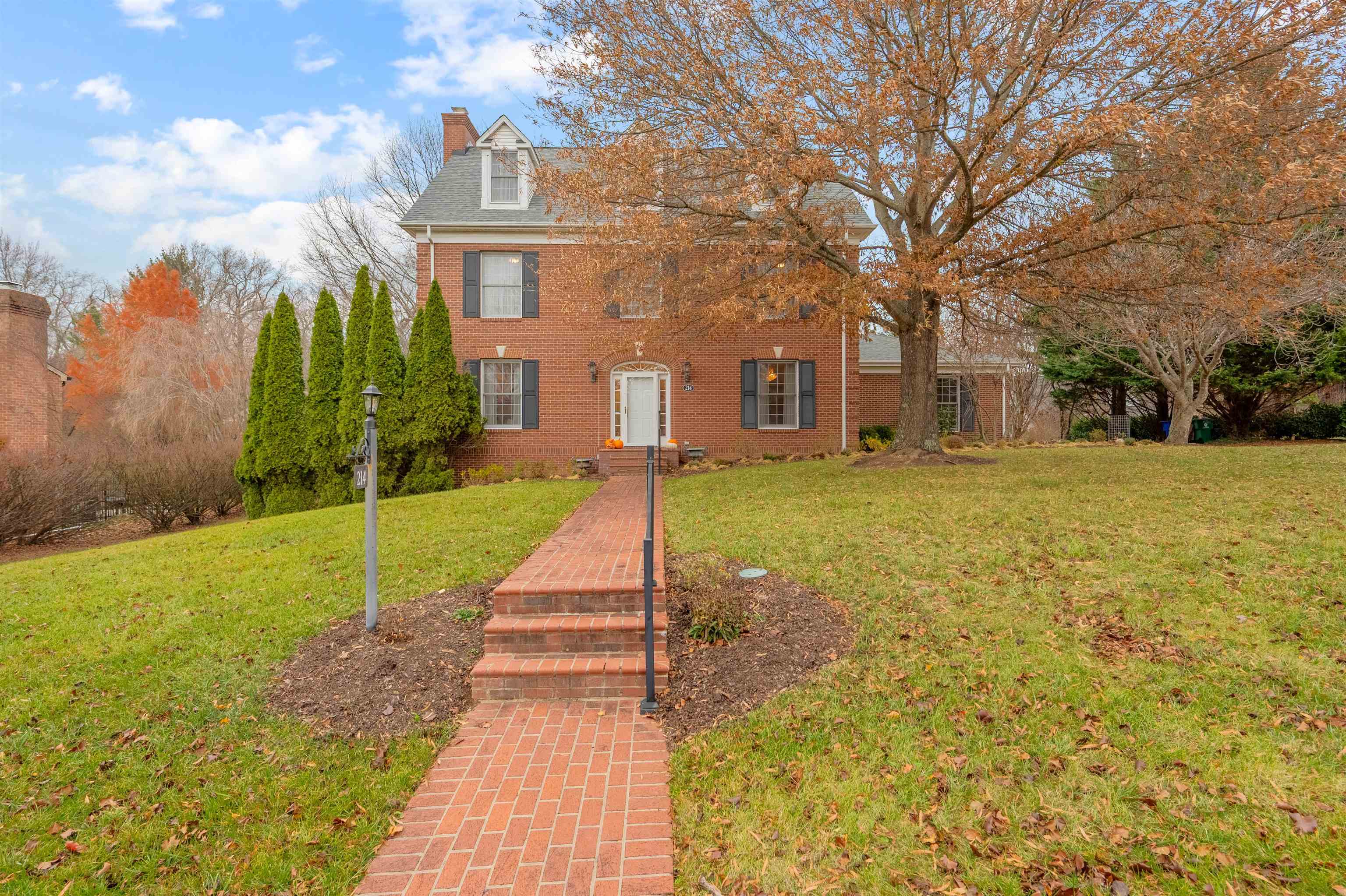 214 Mateer Circle Blacksburg VA 24060