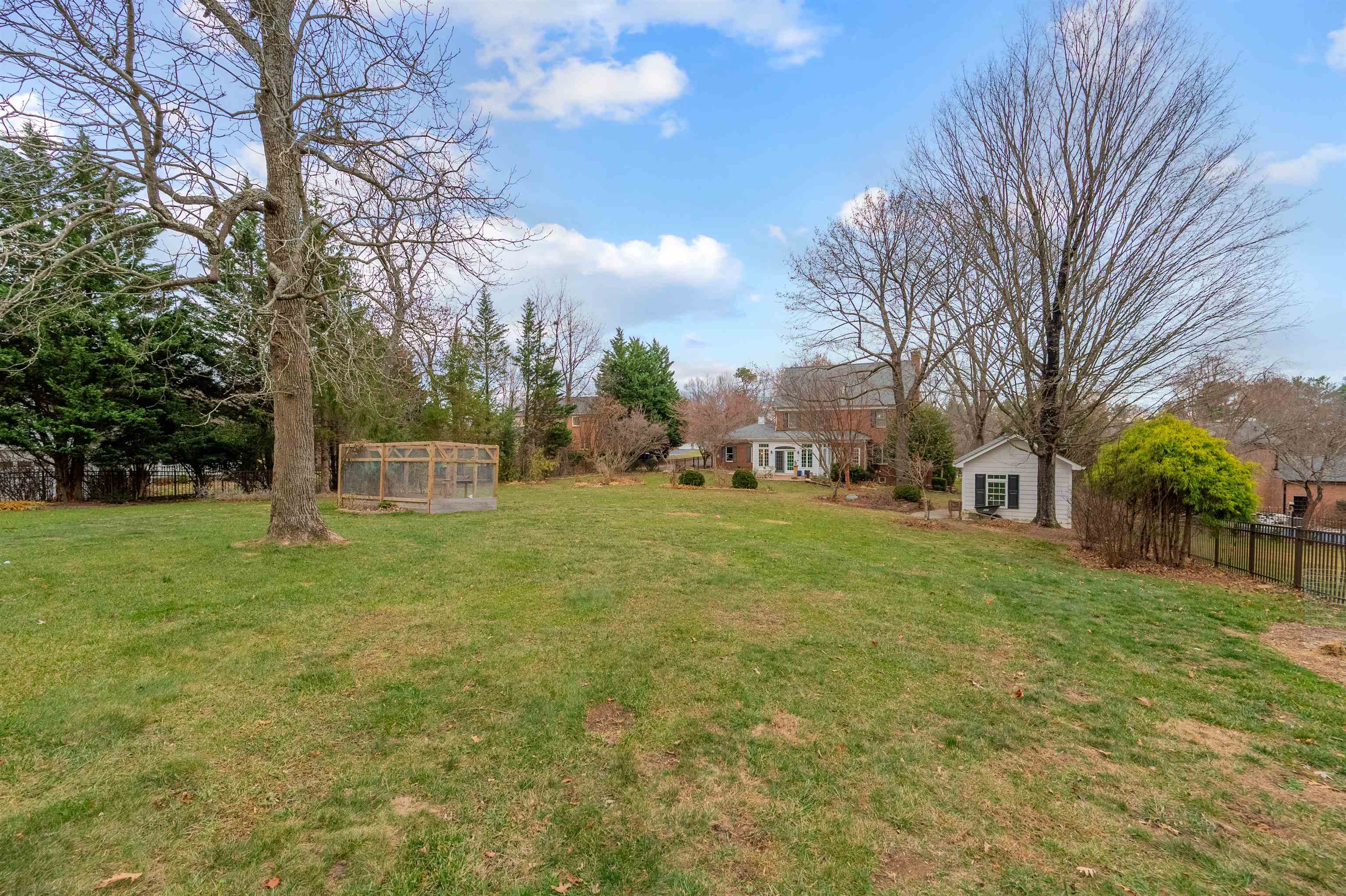 214 Mateer Circle Blacksburg VA 24060