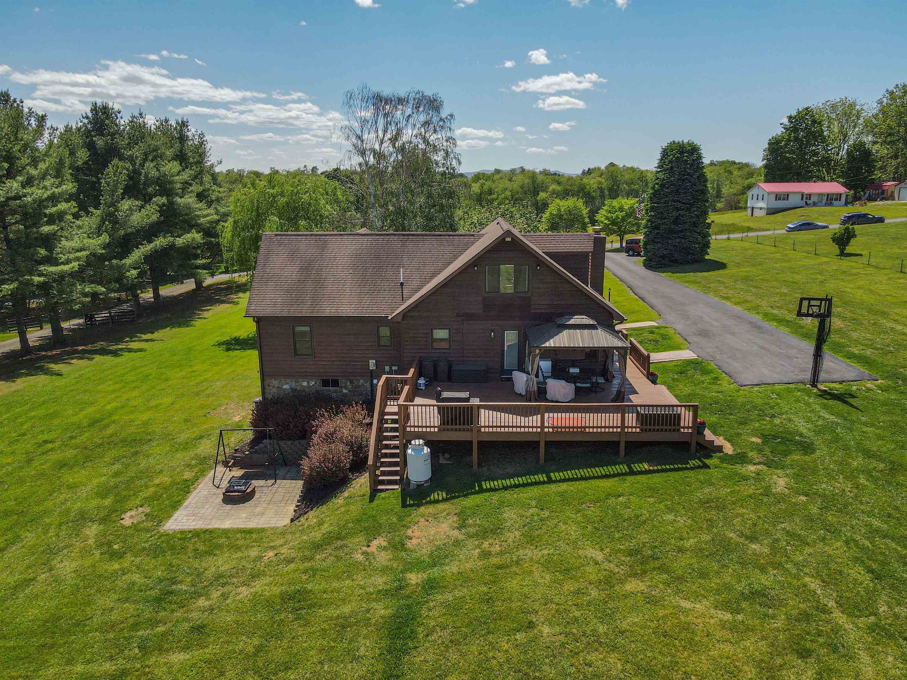 248 Mcgavock Lane Max Meadows VA 24360