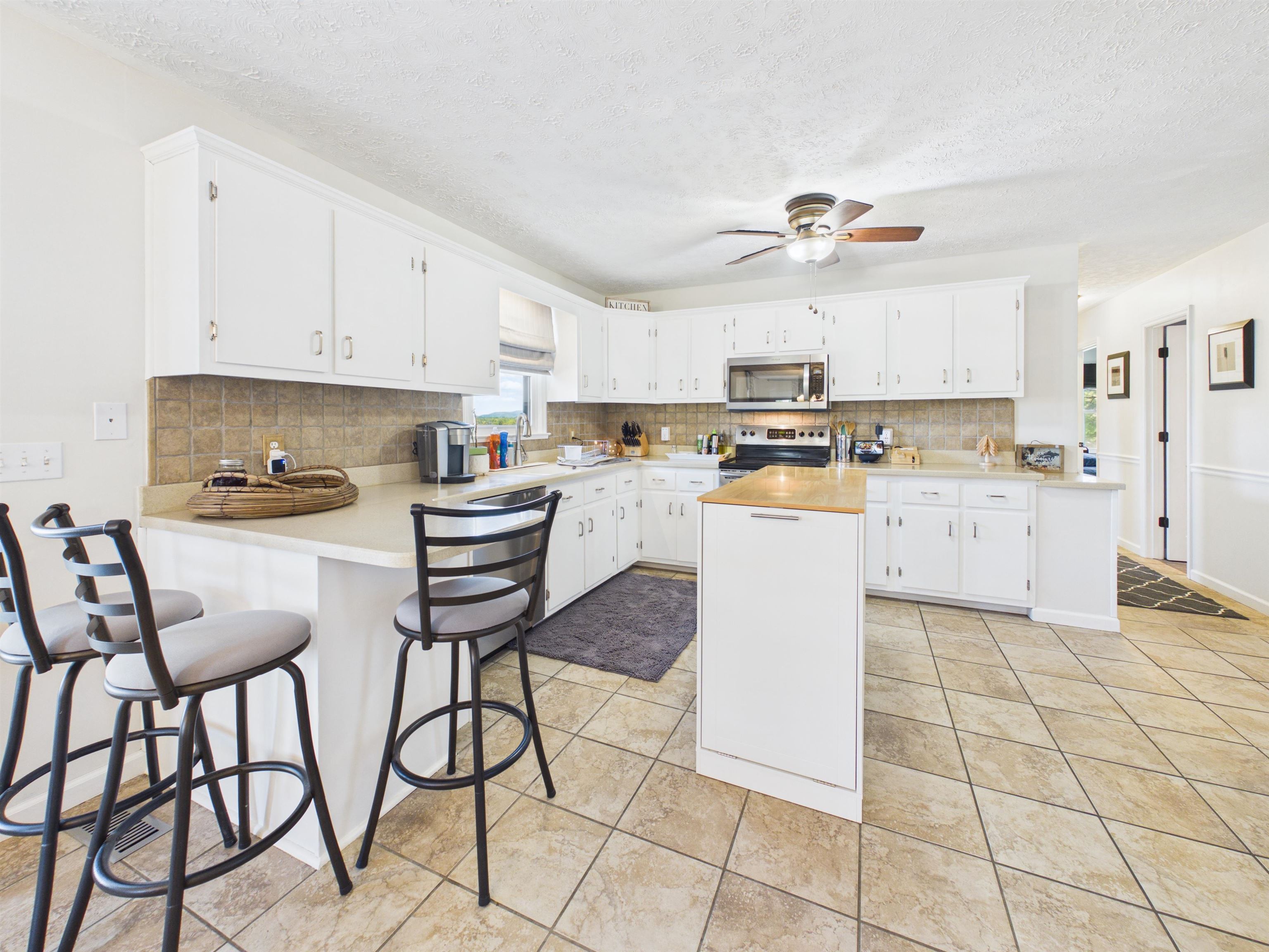 248 Mcgavock Lane Max Meadows VA 24360