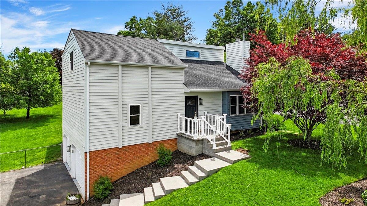 1180 Juniper Drive Christiansburg VA 24073