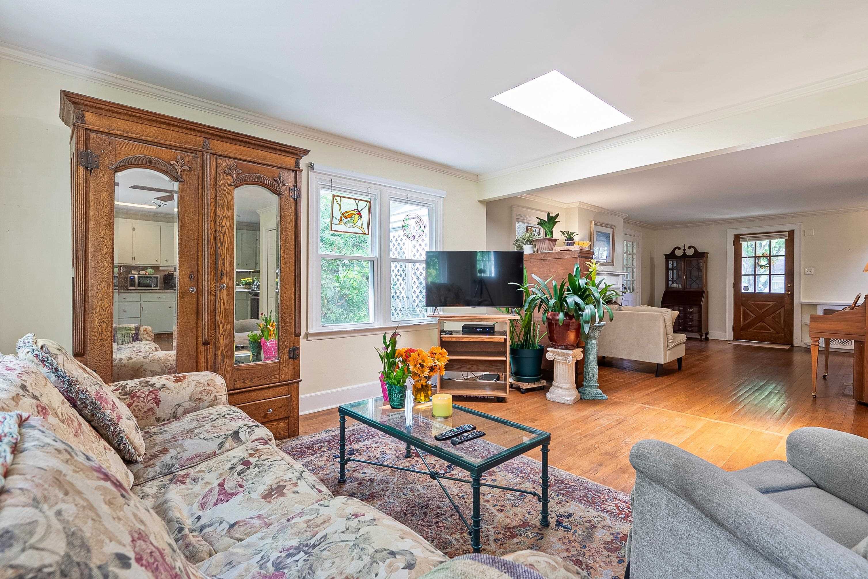 206 Macarthur Avenue Radford VA 24141