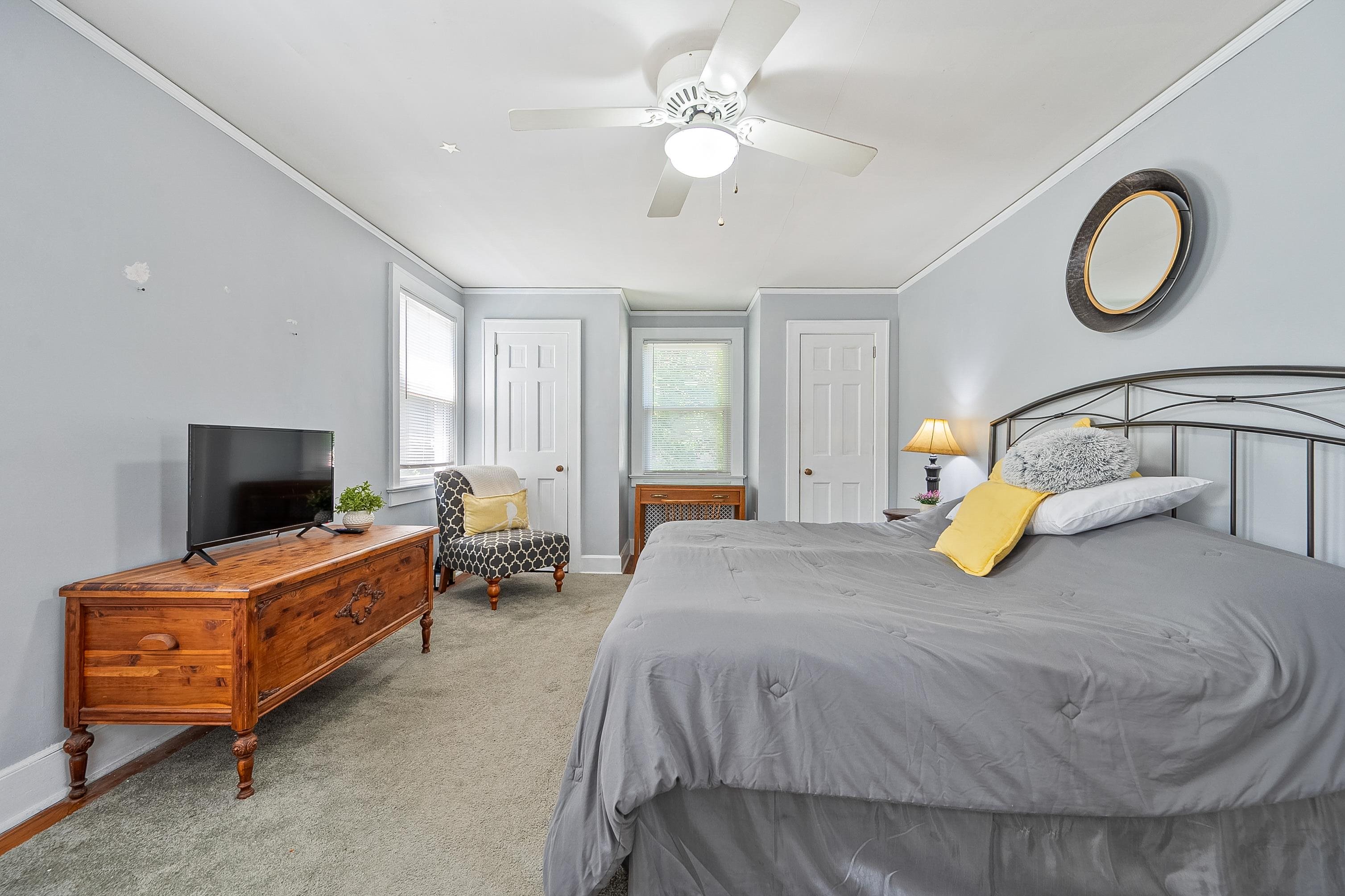 206 Macarthur Avenue Radford VA 24141