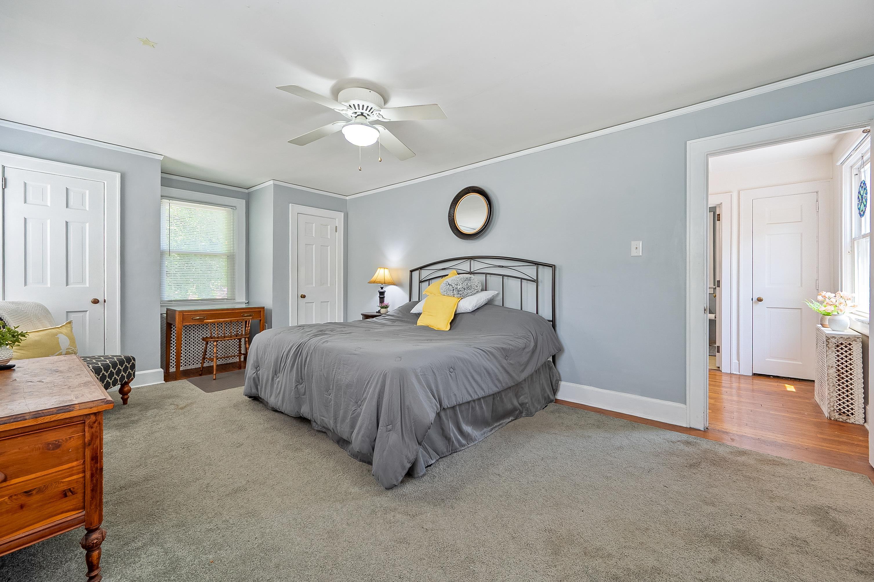 206 Macarthur Avenue Radford VA 24141