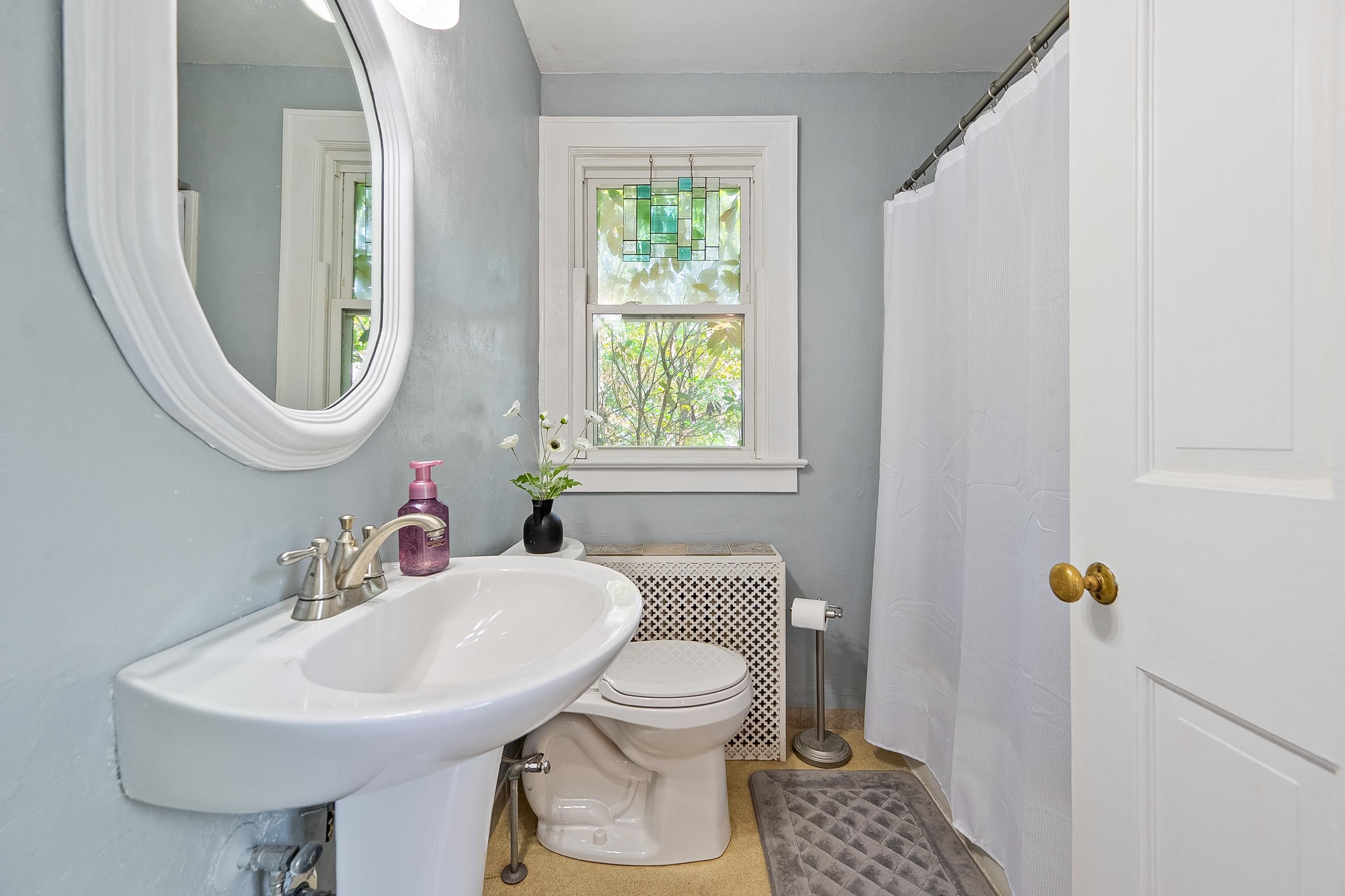 206 Macarthur Avenue Radford VA 24141