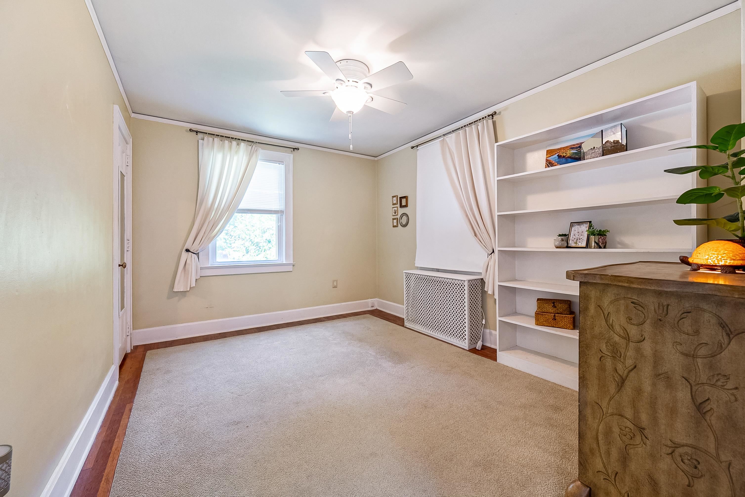 206 Macarthur Avenue Radford VA 24141