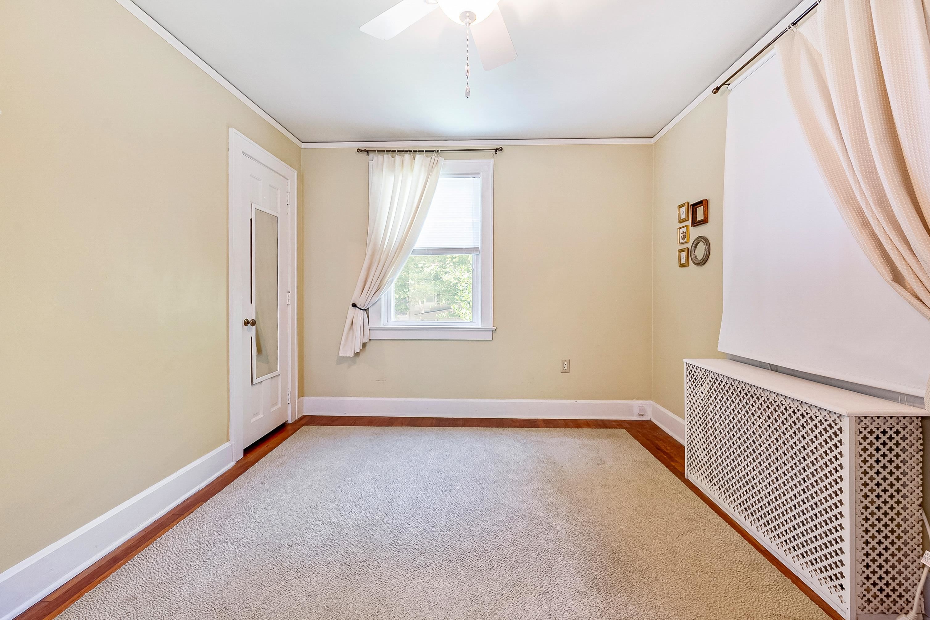 206 Macarthur Avenue Radford VA 24141