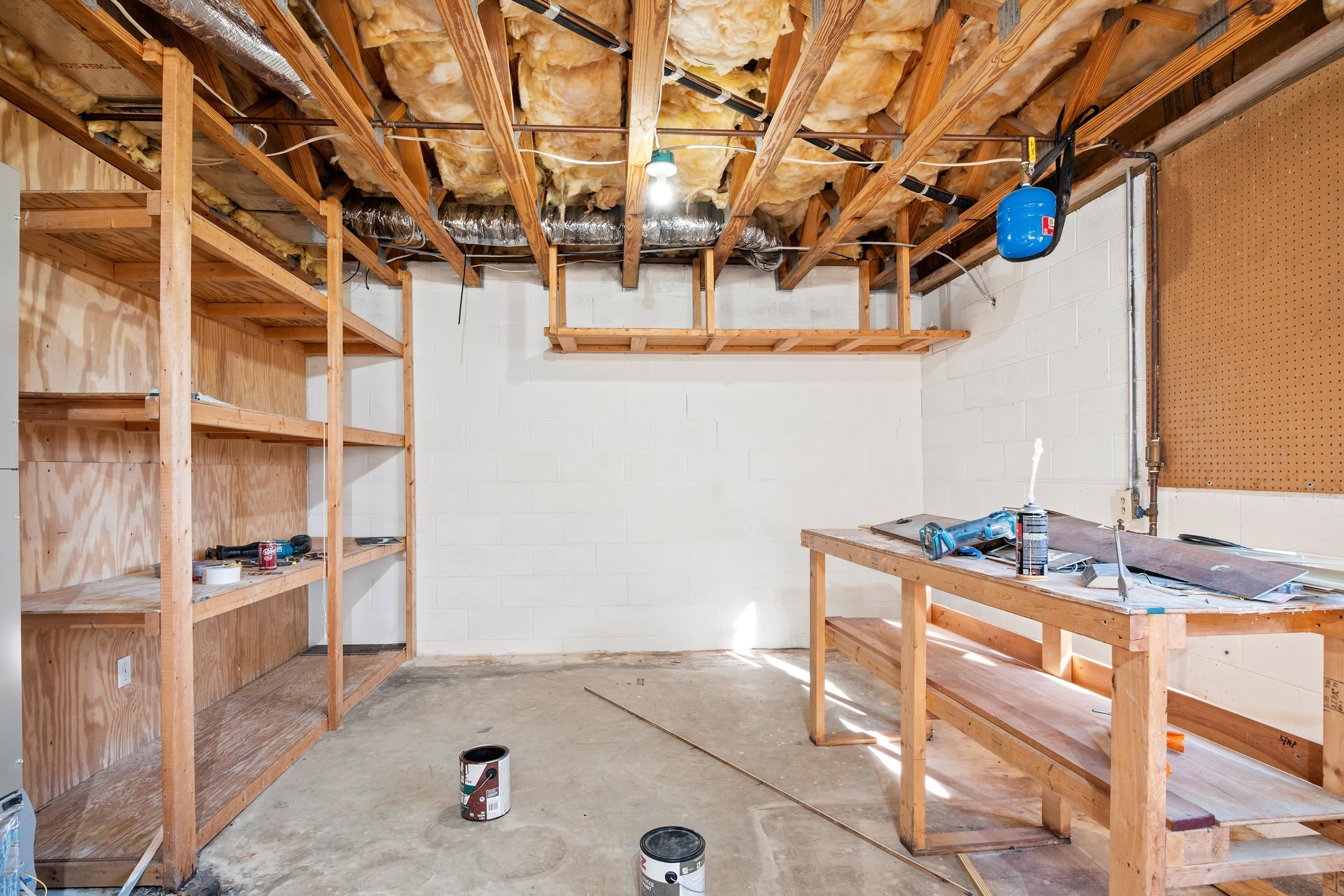 219 Smith Street Pembroke VA 24136