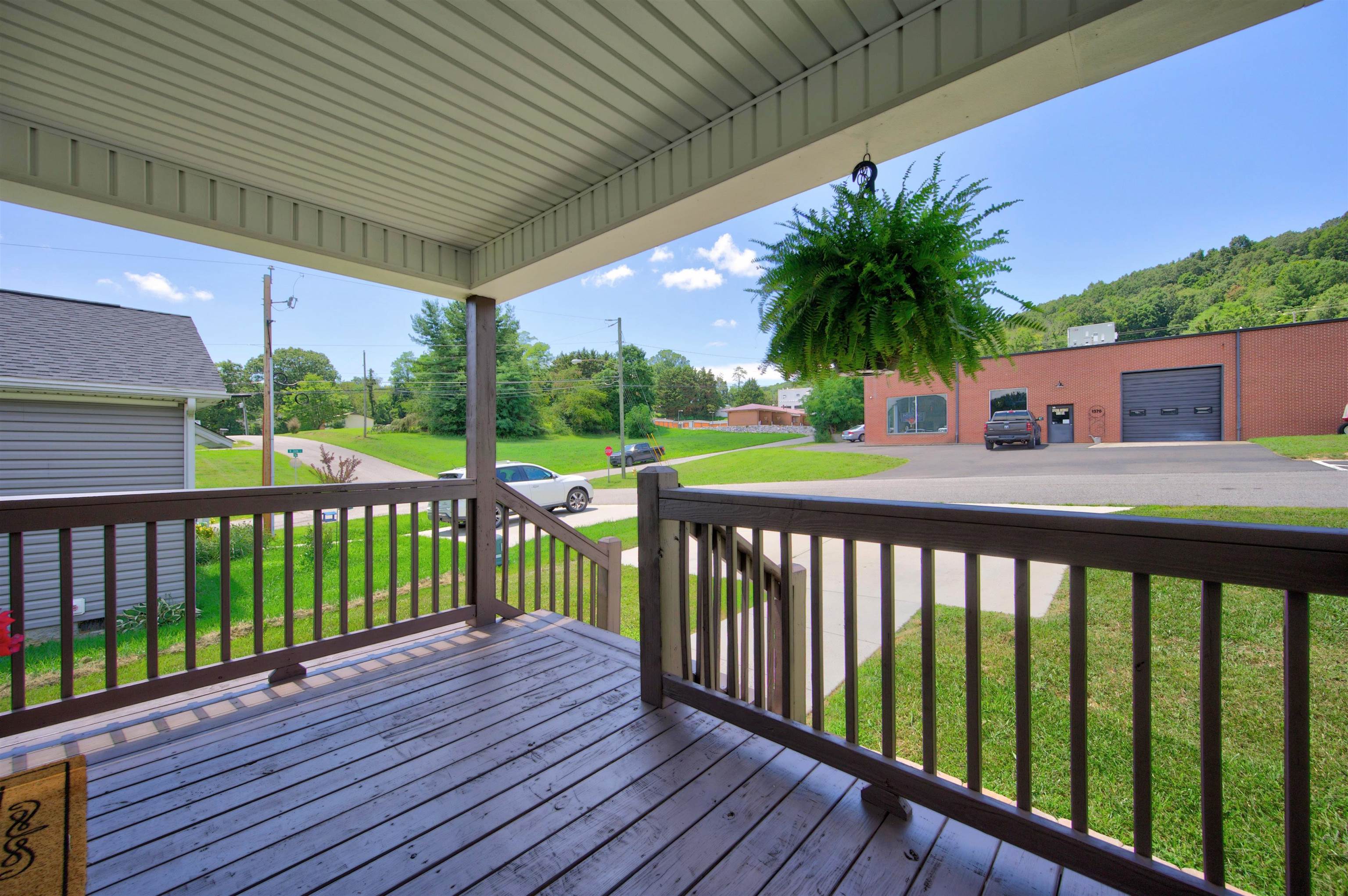 1395 Ridge Street W Wytheville VA 24382