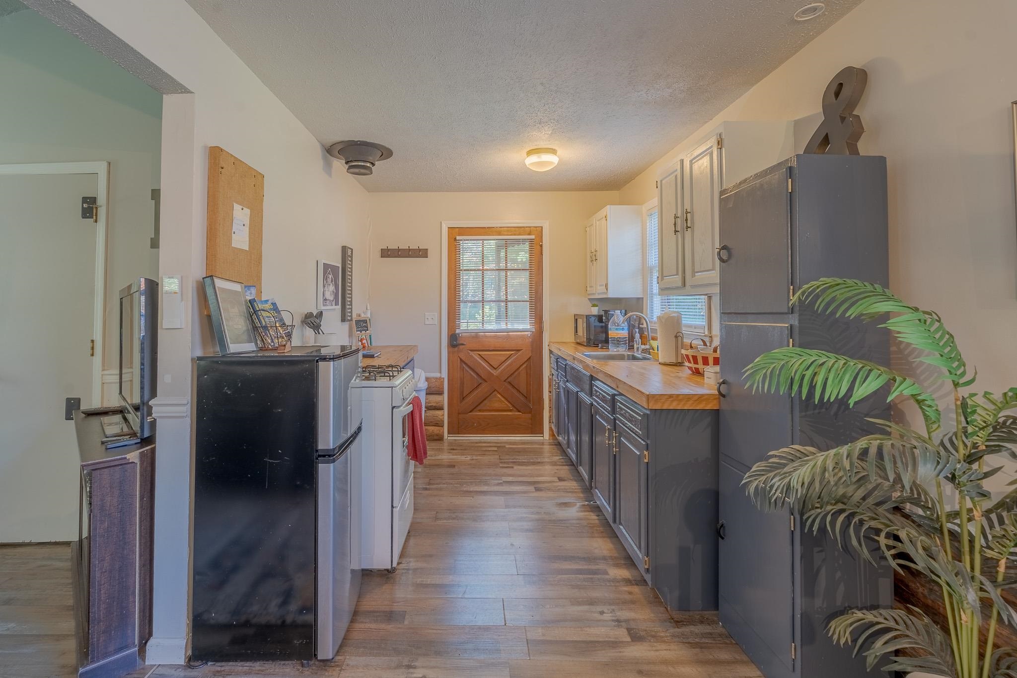 7434 Little Creek Highway Dublin VA 24084