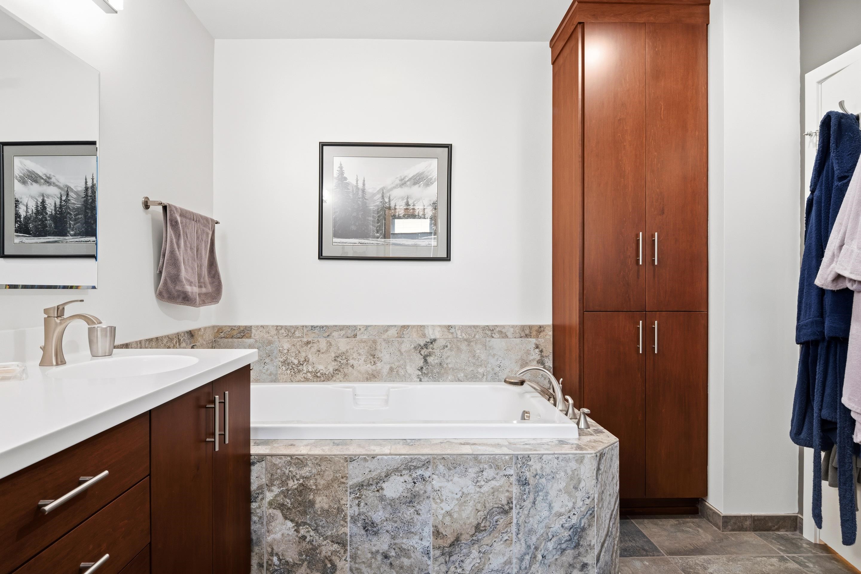 1803 Asher Lane Blacksburg VA 24060