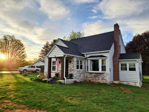 2021 Coles Knob Road NE Check VA 24072