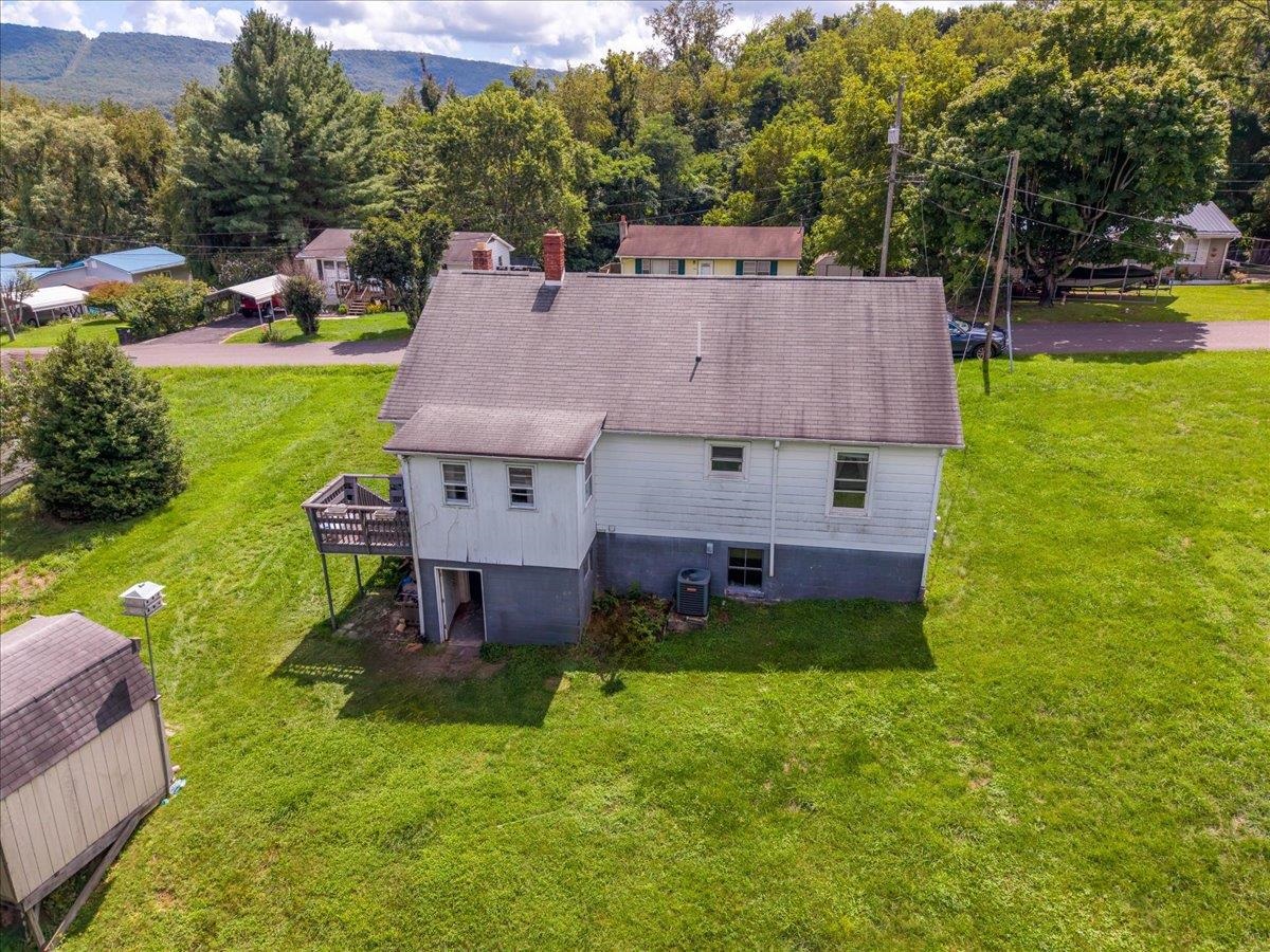1141 Taylor Street Pulaski VA 24301