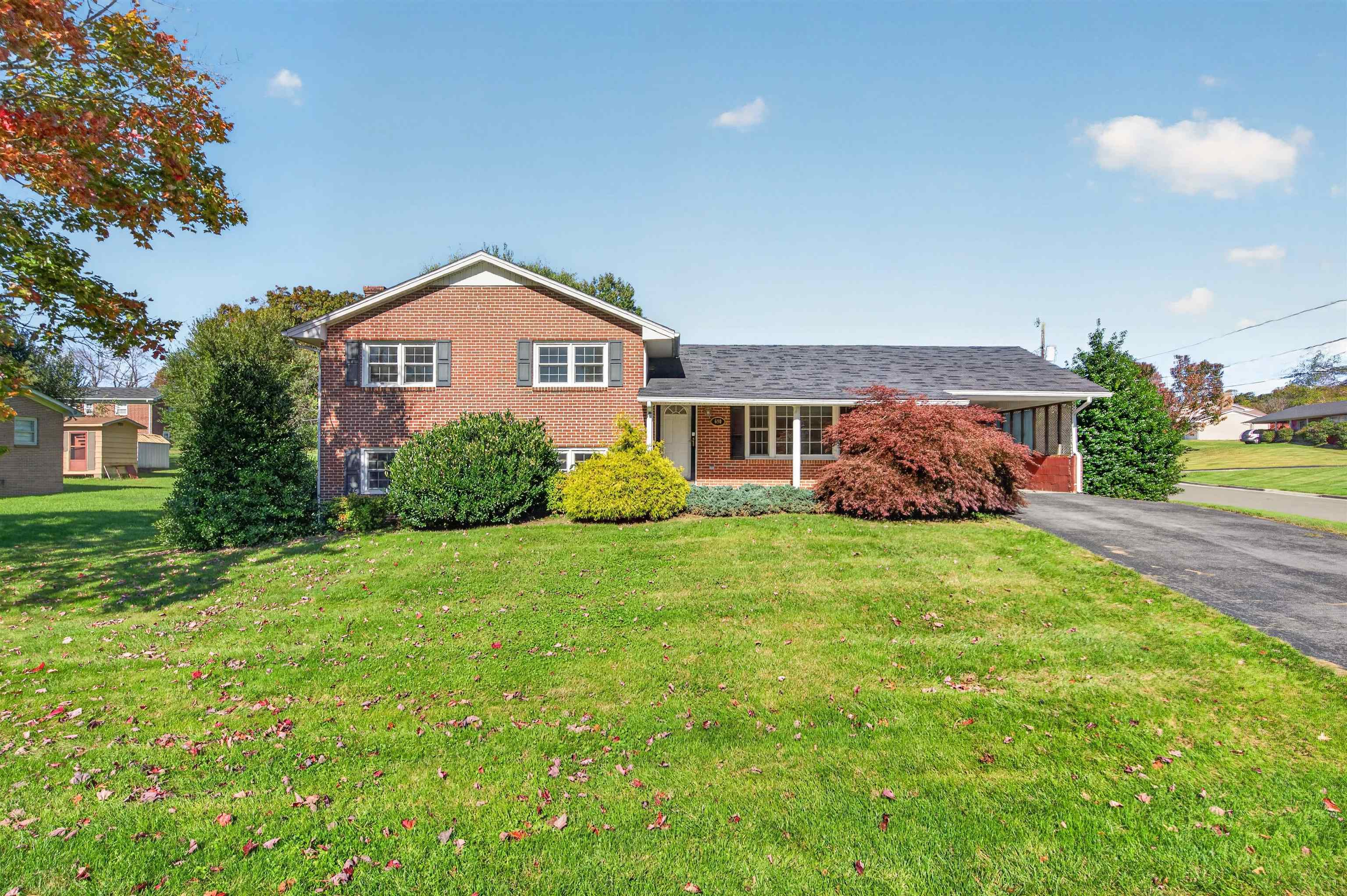 690 Mountain View Drive Wytheville VA 24382