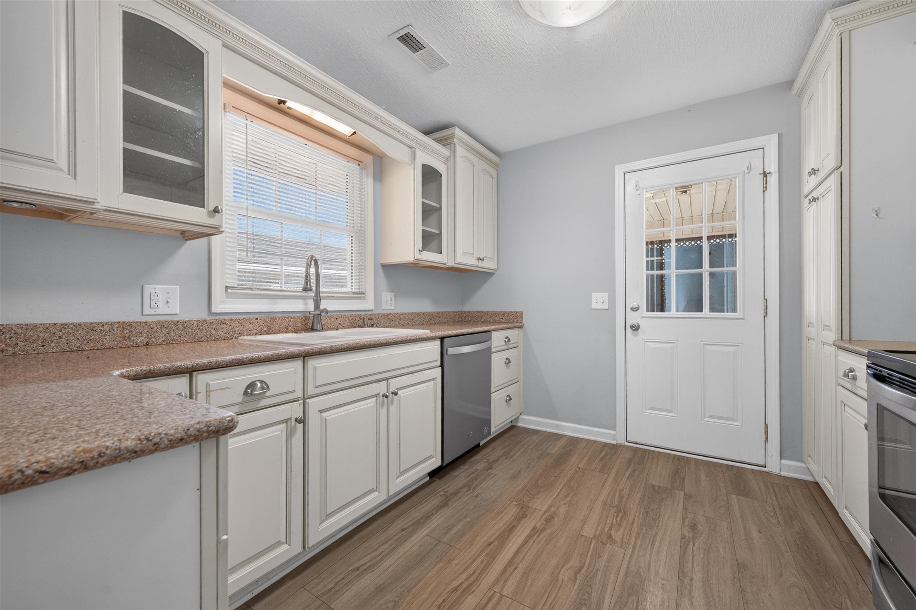 690 Mountain View Drive Wytheville VA 24382