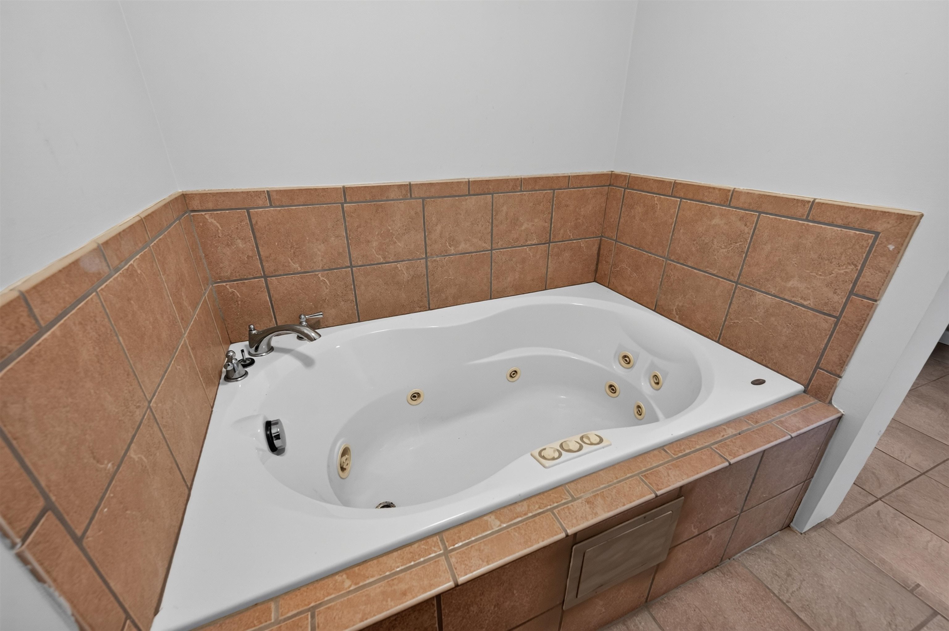 690 Mountain View Drive Wytheville VA 24382