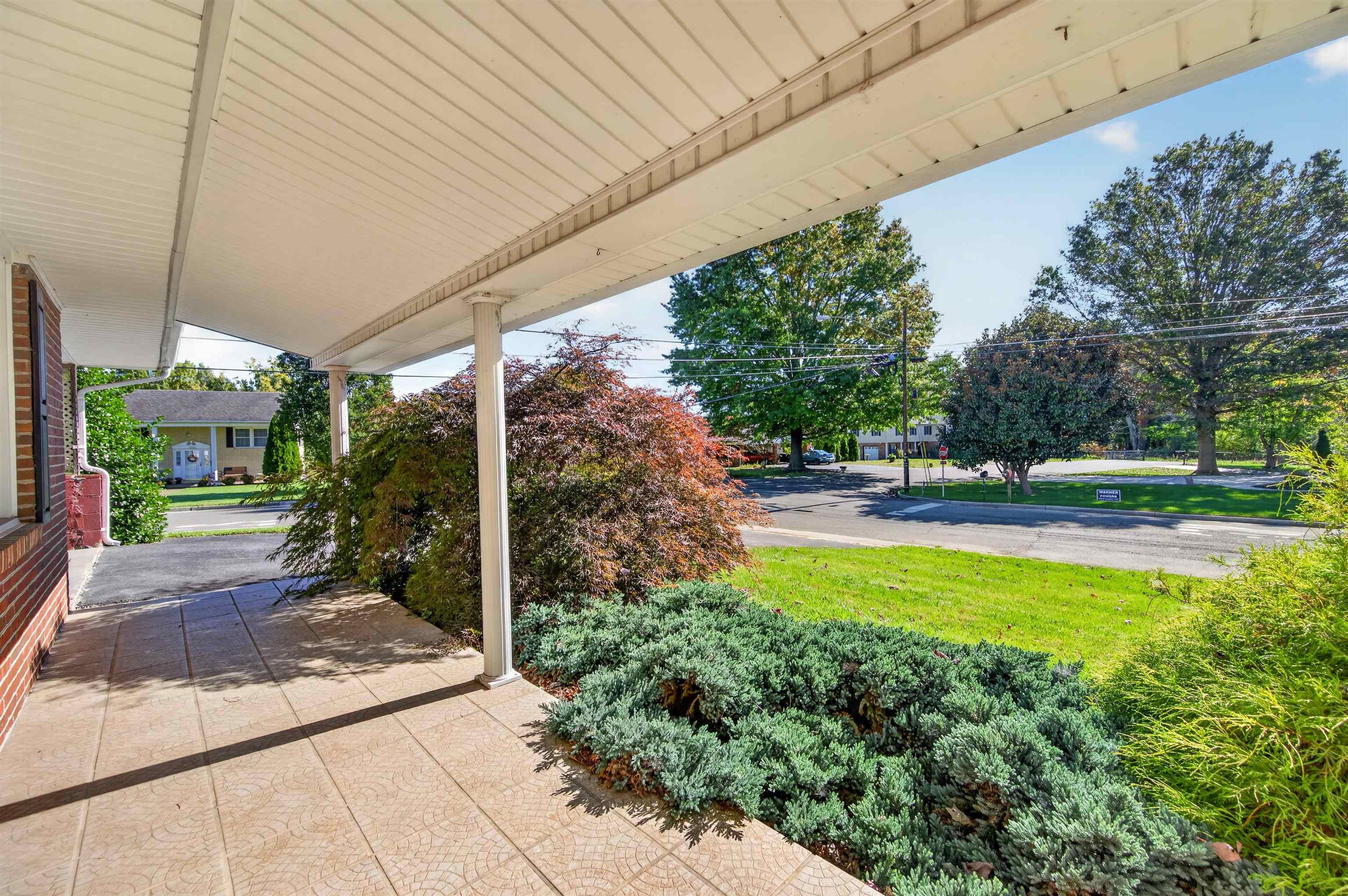 690 Mountain View Drive Wytheville VA 24382