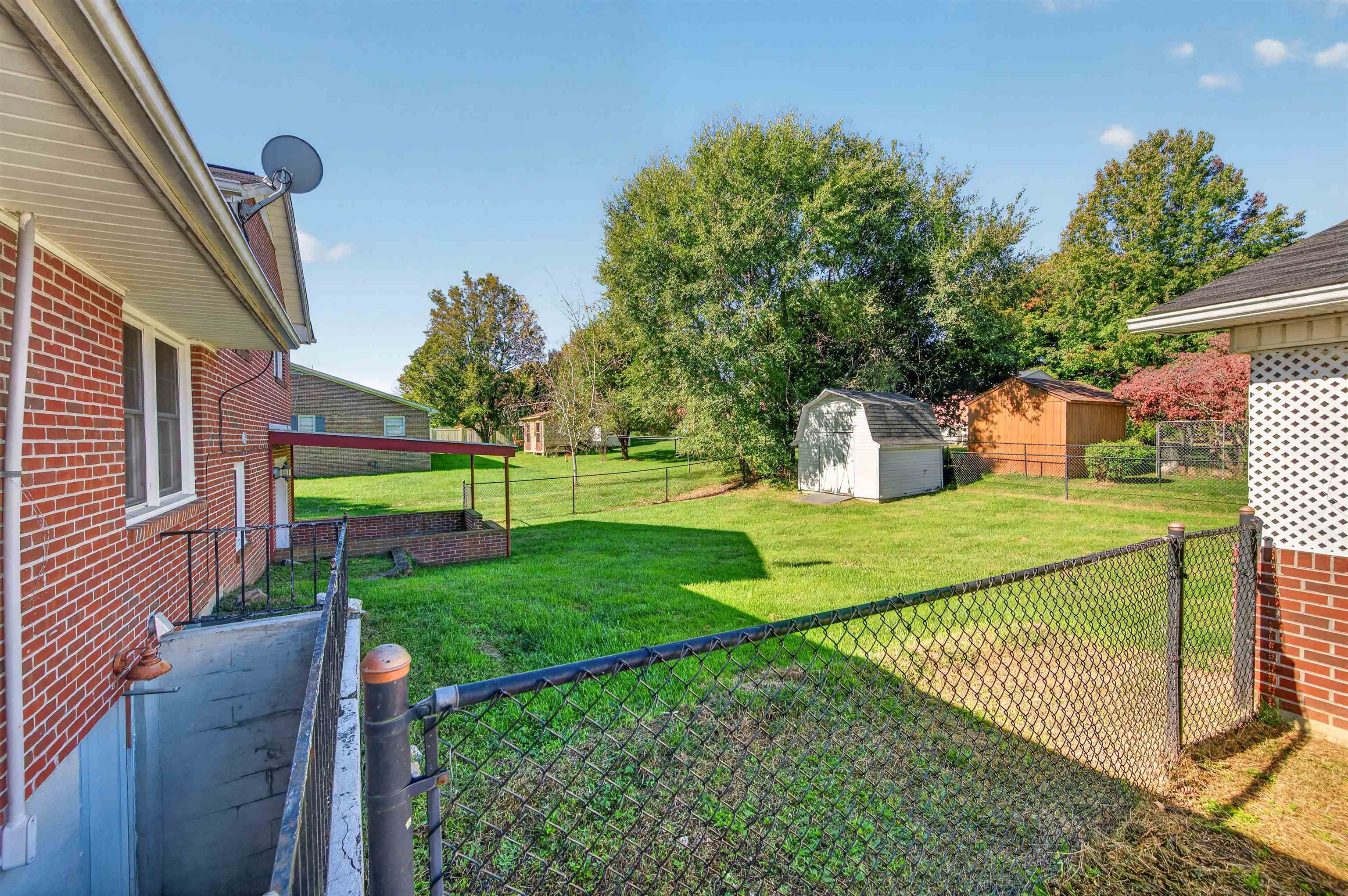 690 Mountain View Drive Wytheville VA 24382