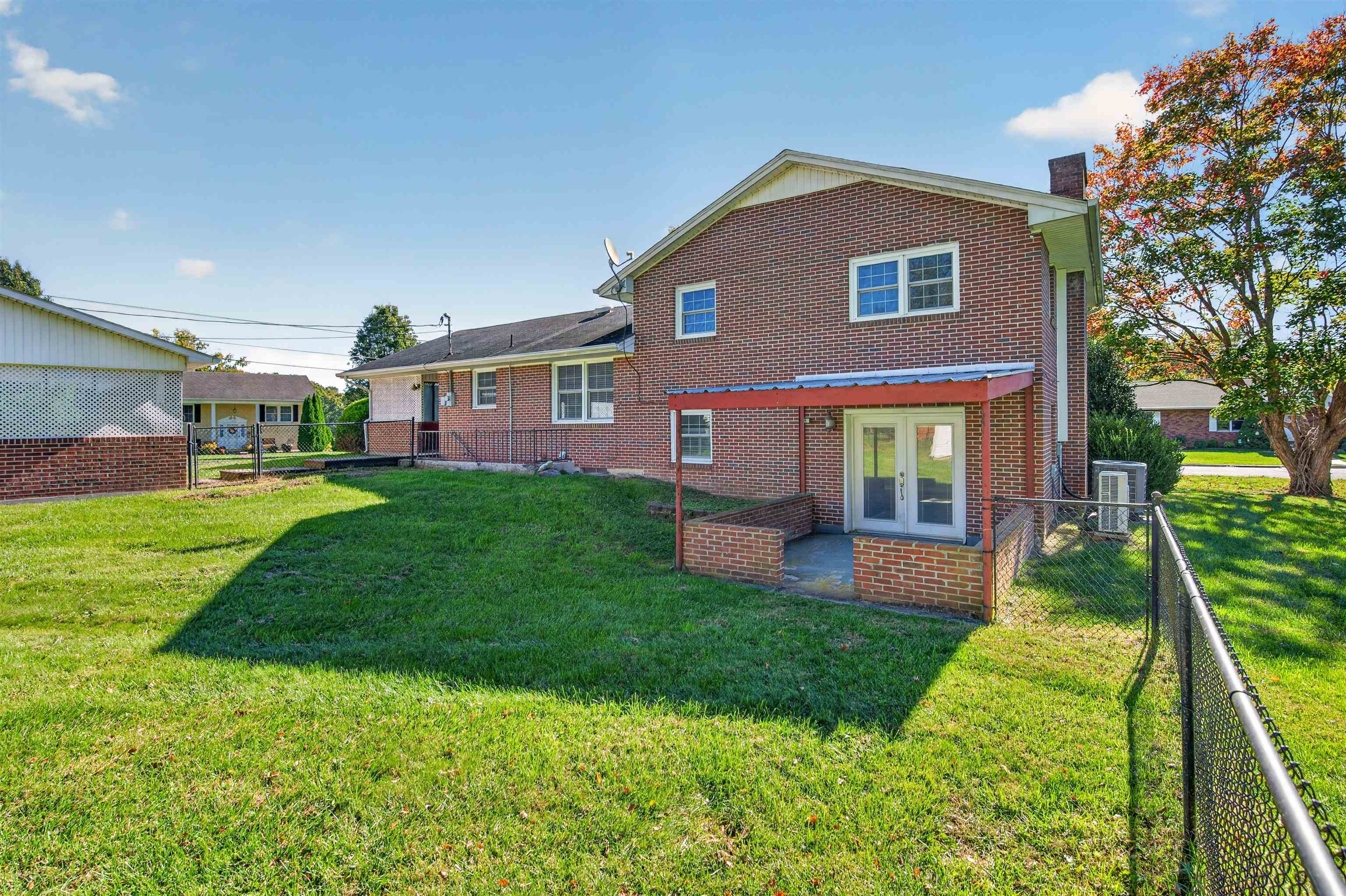 690 Mountain View Drive Wytheville VA 24382