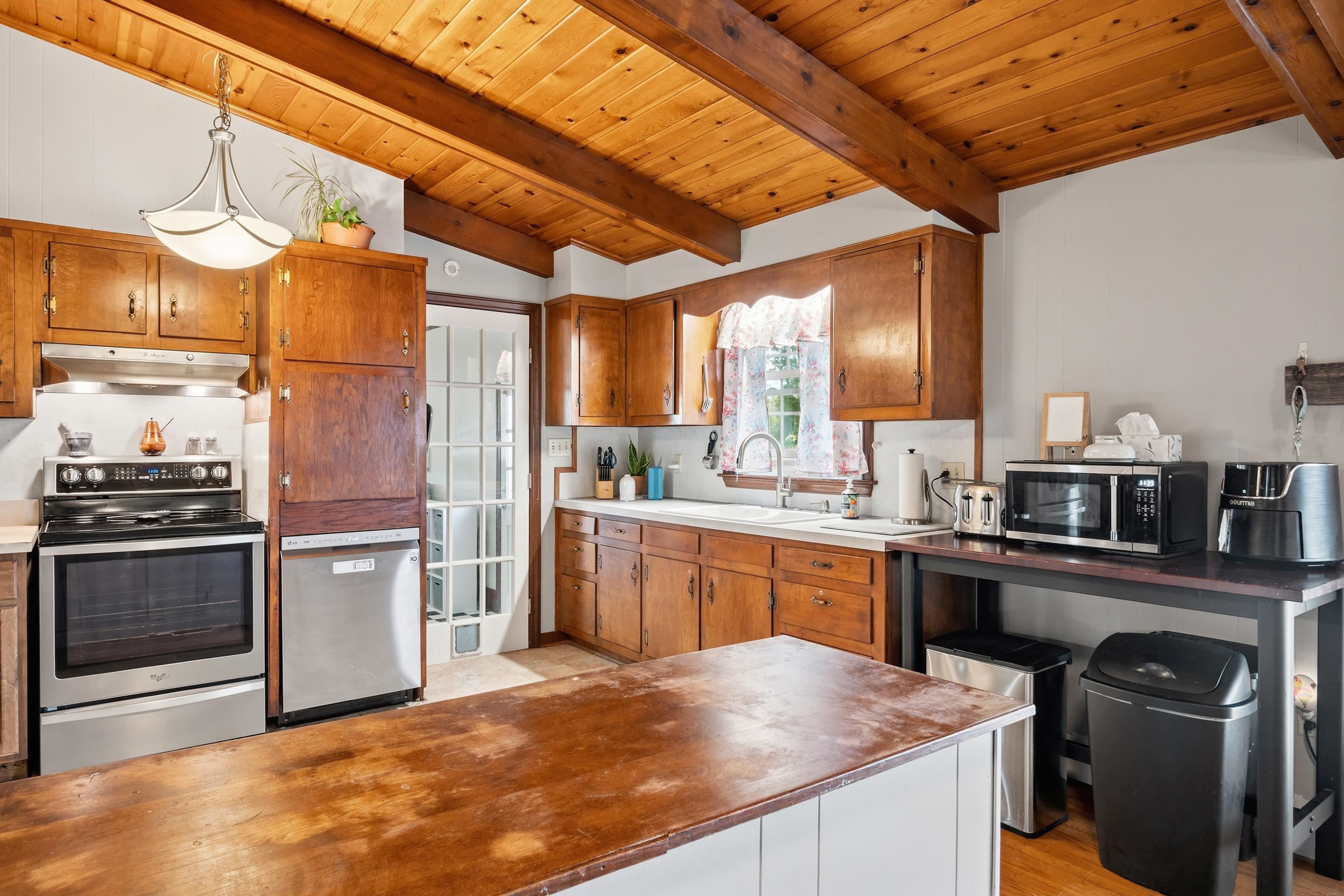 1210 Peppers Fry Road NW Christiansburg VA 24073