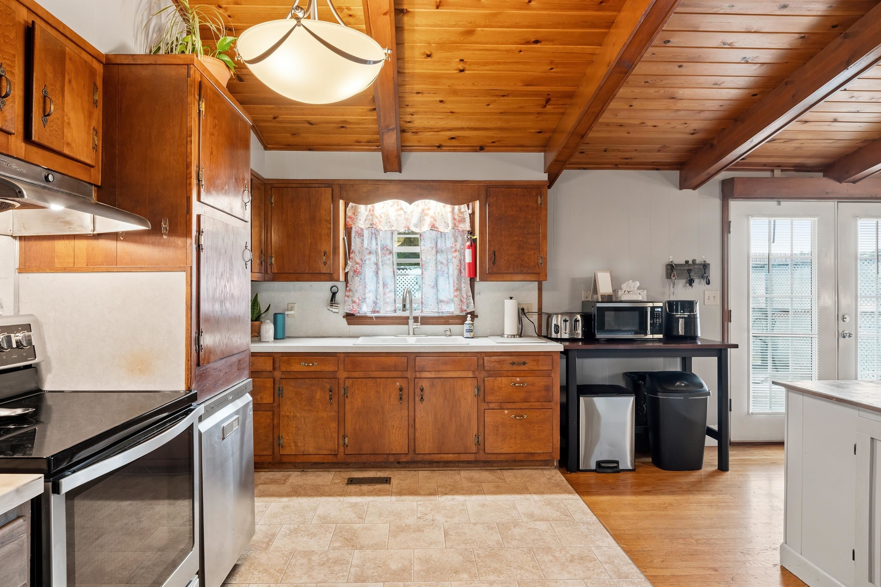 1210 Peppers Fry Road NW Christiansburg VA 24073