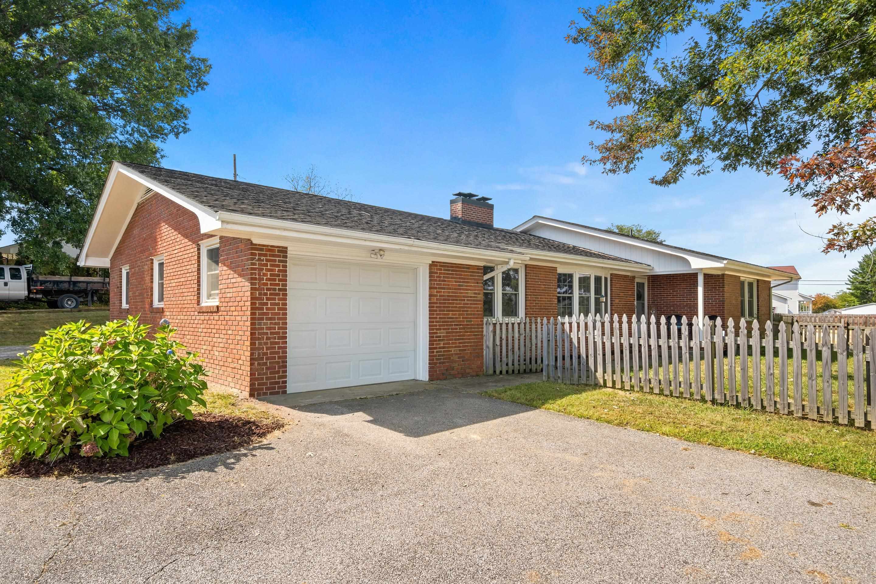 1210 Peppers Fry Road NW Christiansburg VA 24073