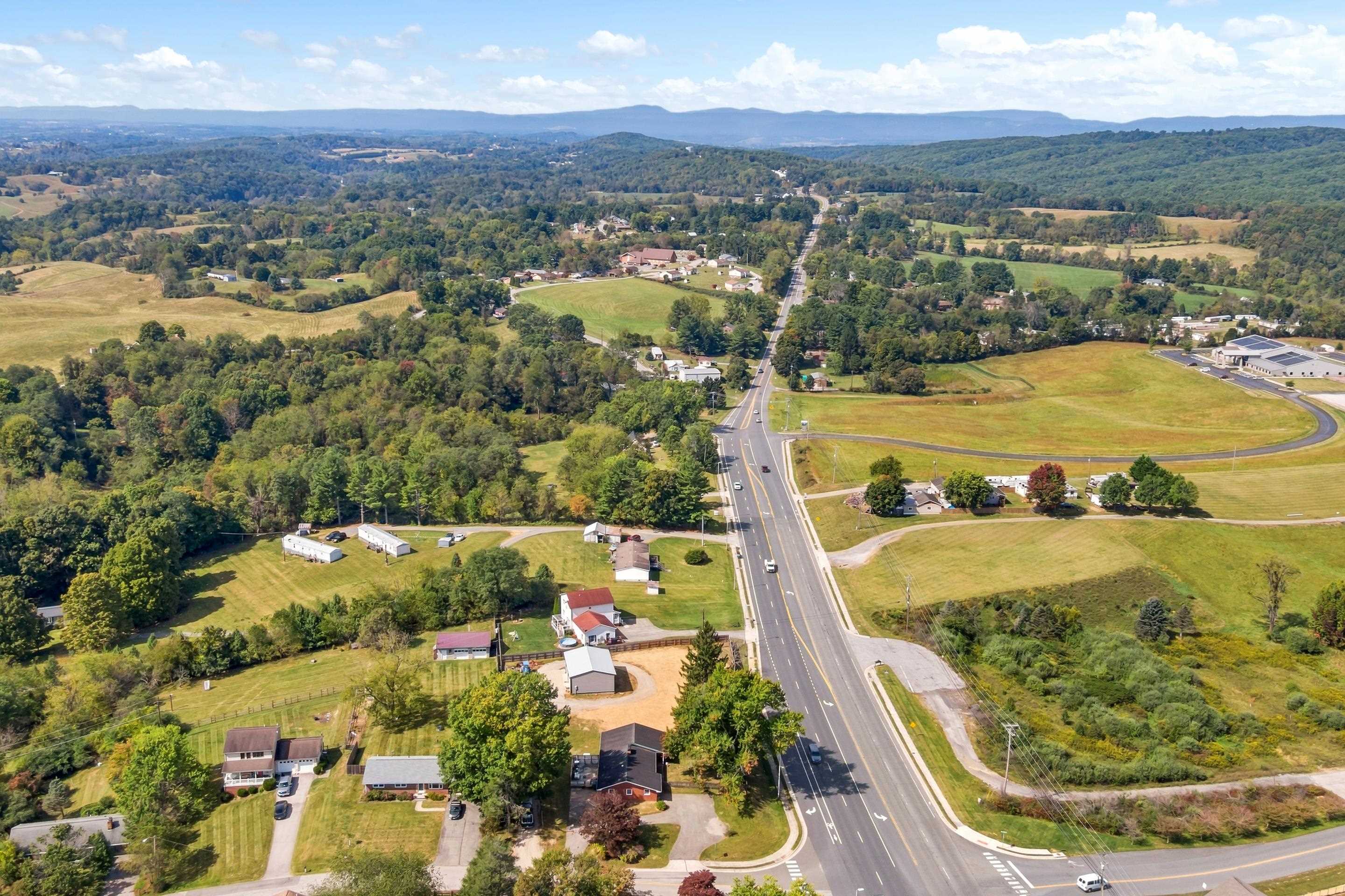 1210 Peppers Fry Road NW Christiansburg VA 24073