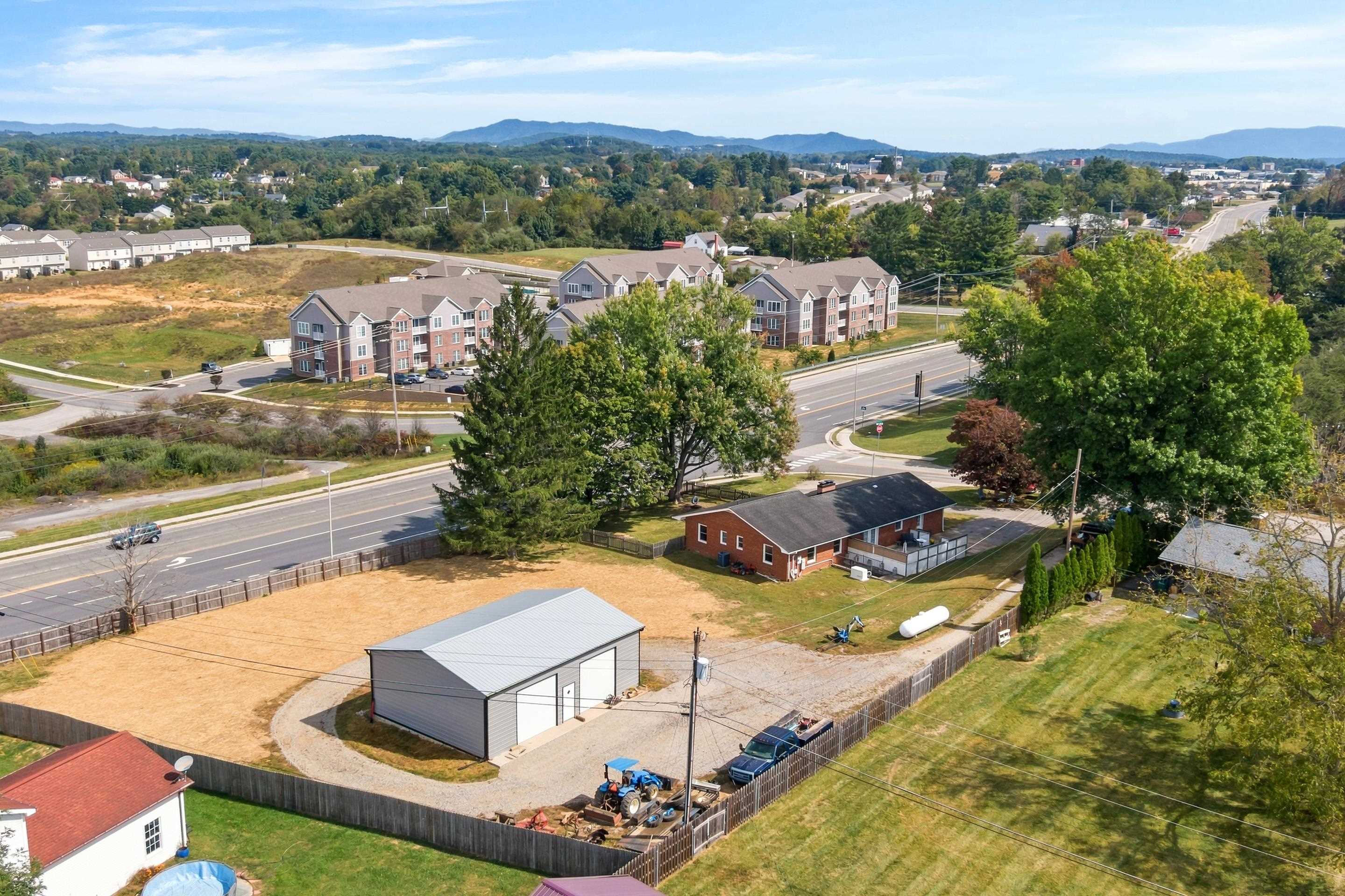 1210 Peppers Fry Road NW Christiansburg VA 24073