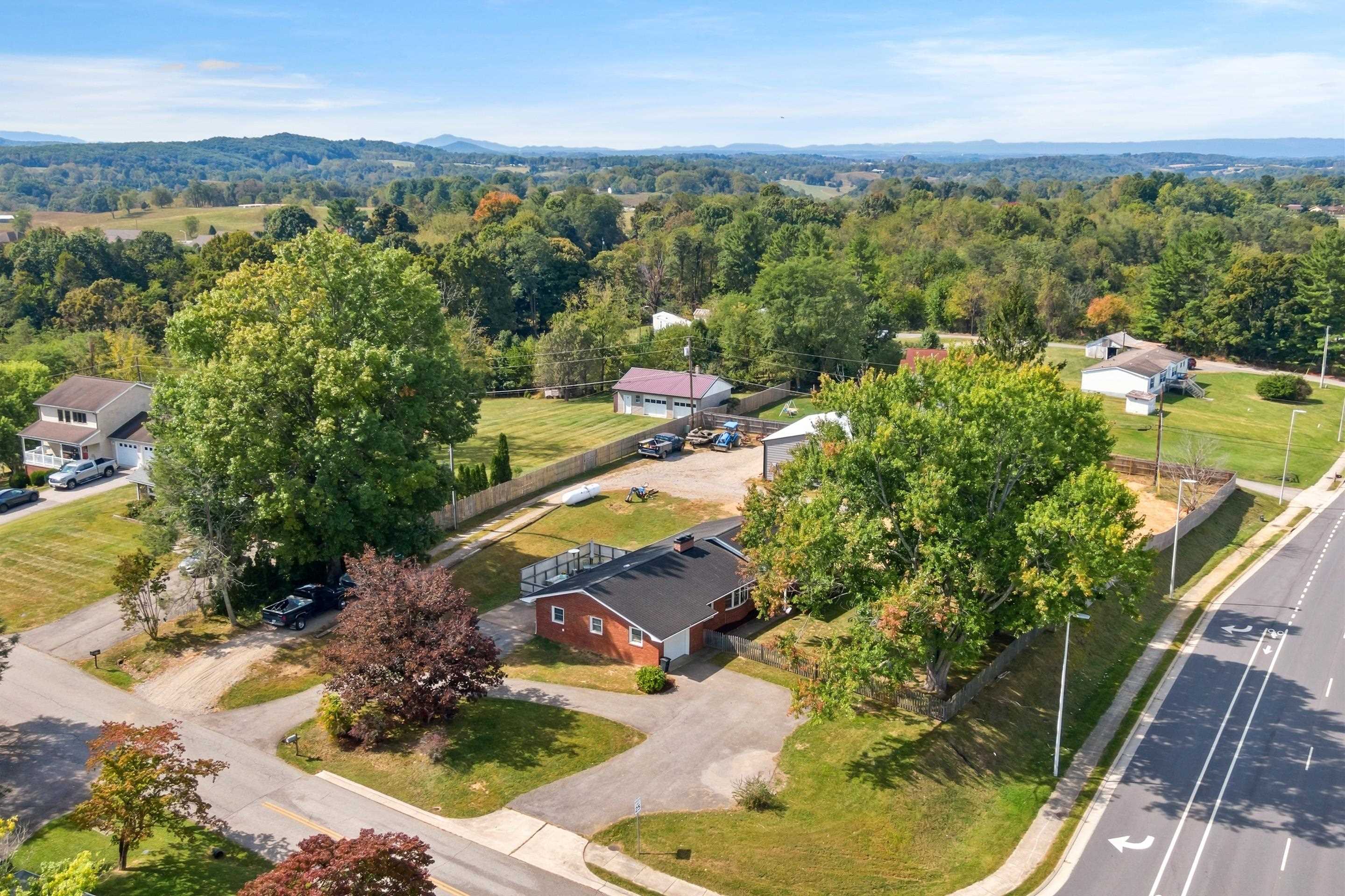 1210 Peppers Fry Road NW Christiansburg VA 24073