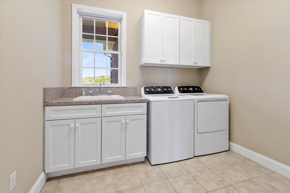 2664 Old Route 100 Road Draper VA 24324